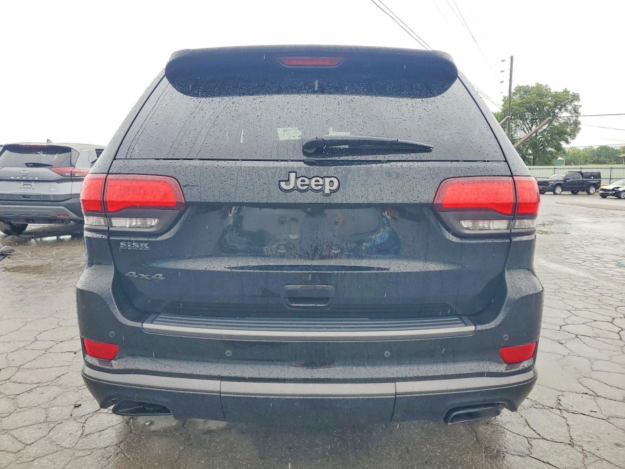 2018 Jeep Grand Cherokee Overland Black vin: 1C4RJFCT1JC244527