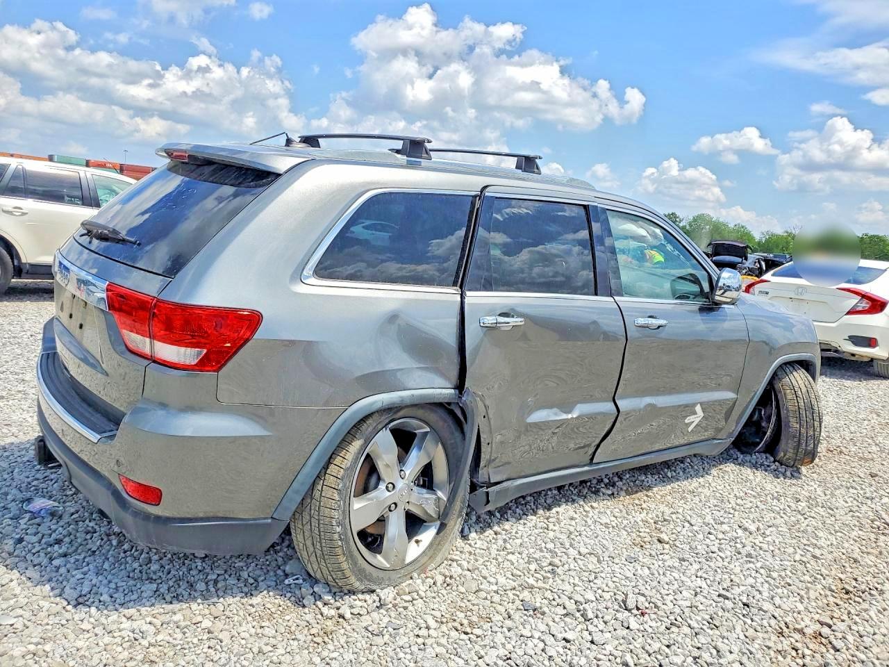 2012 Jeep Grand Cherokee Overland Gray vin: 1C4RJFCT2CC139613