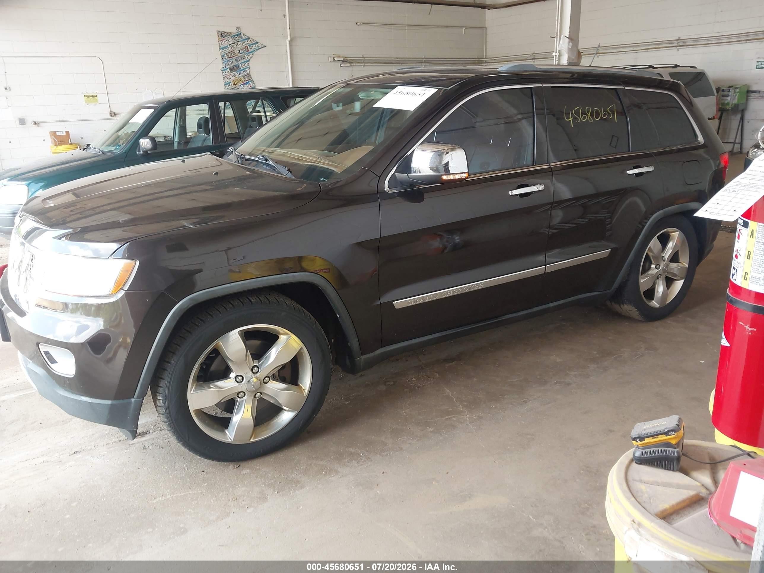 2012 Jeep Grand Cherokee Overland Brown vin: 1C4RJFCT2CC191923