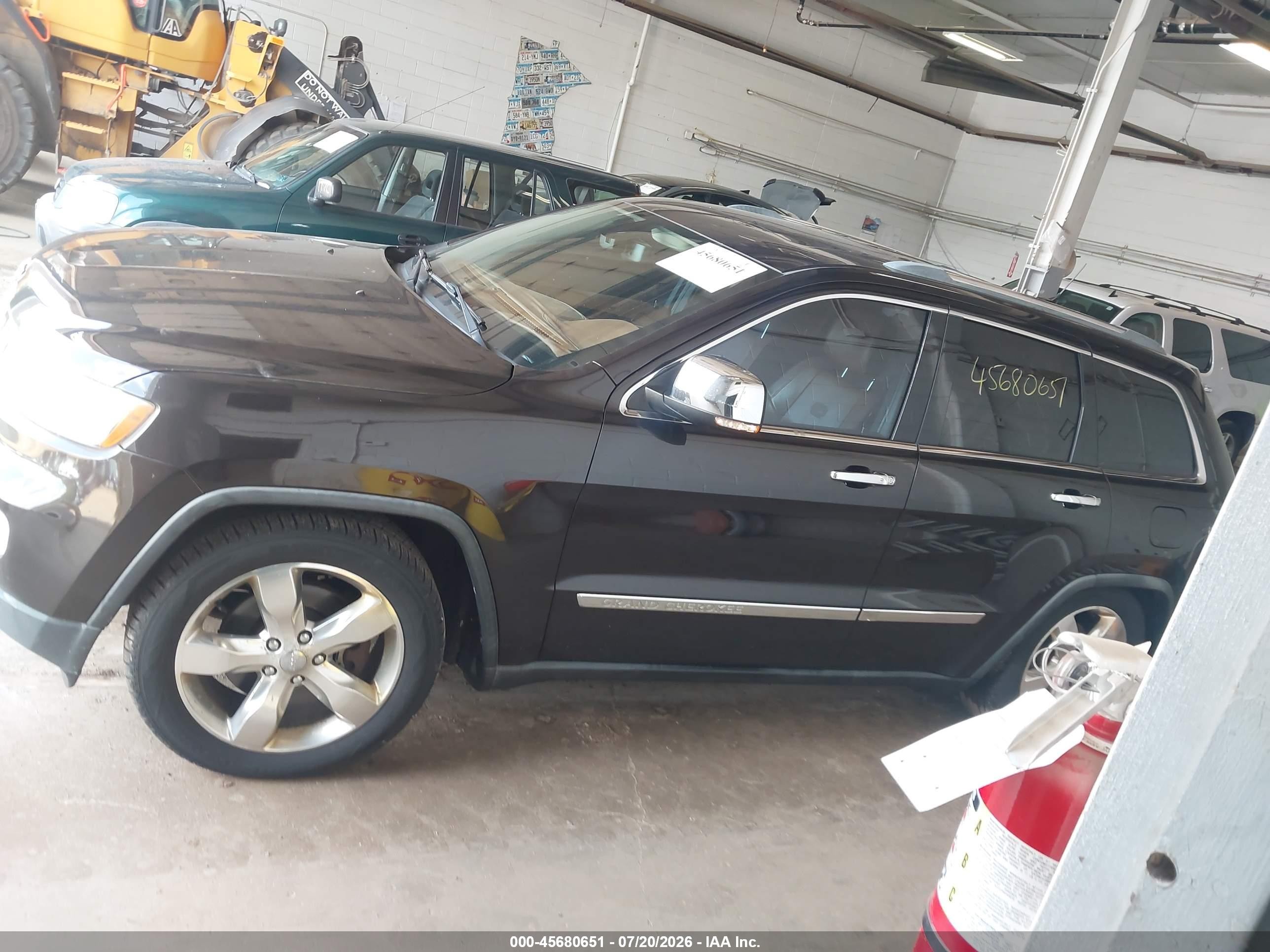 2012 Jeep Grand Cherokee Overland Brown vin: 1C4RJFCT2CC191923