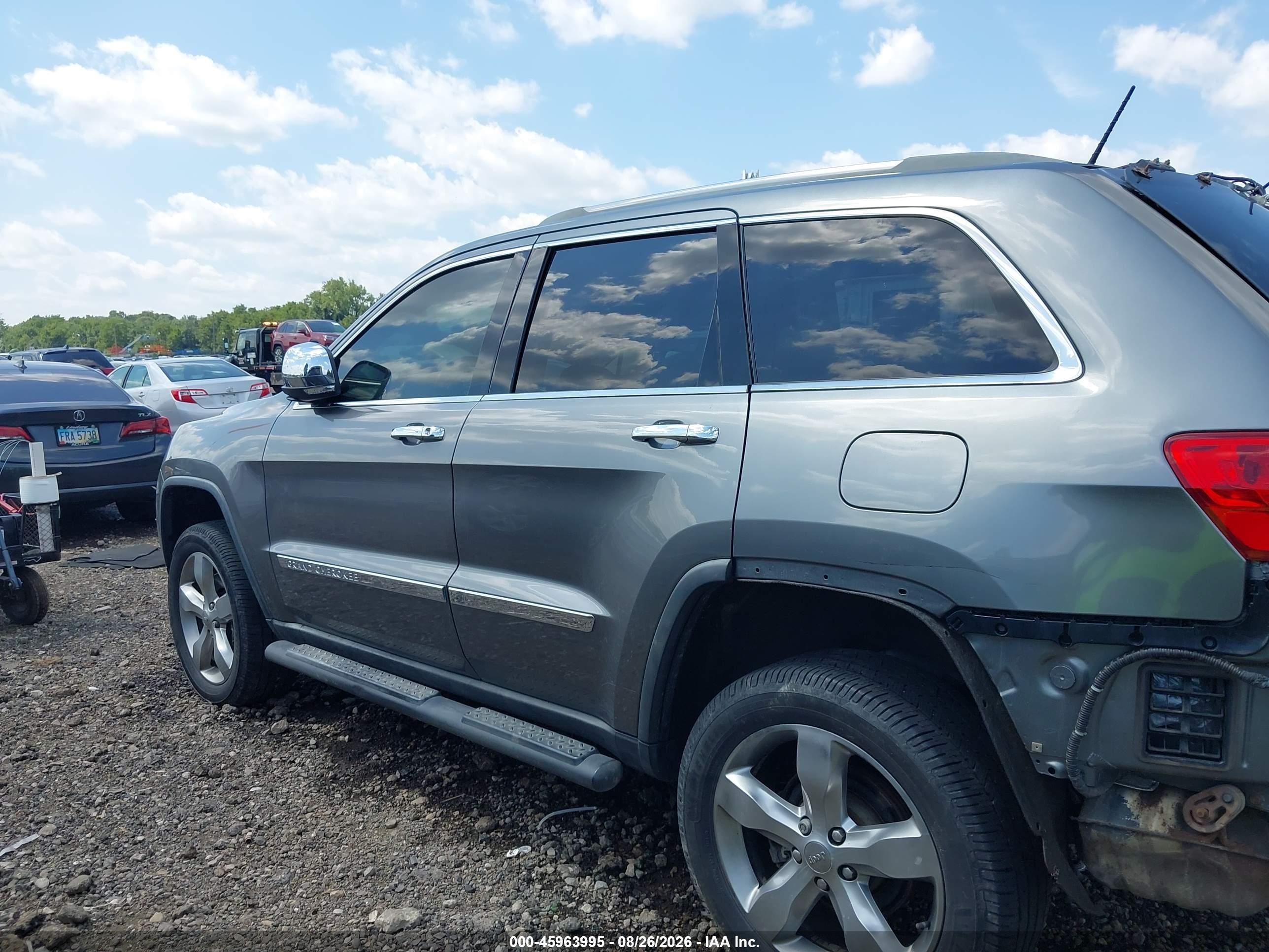 2012 Jeep Grand Cherokee Overland Gray vin: 1C4RJFCT2CC194272