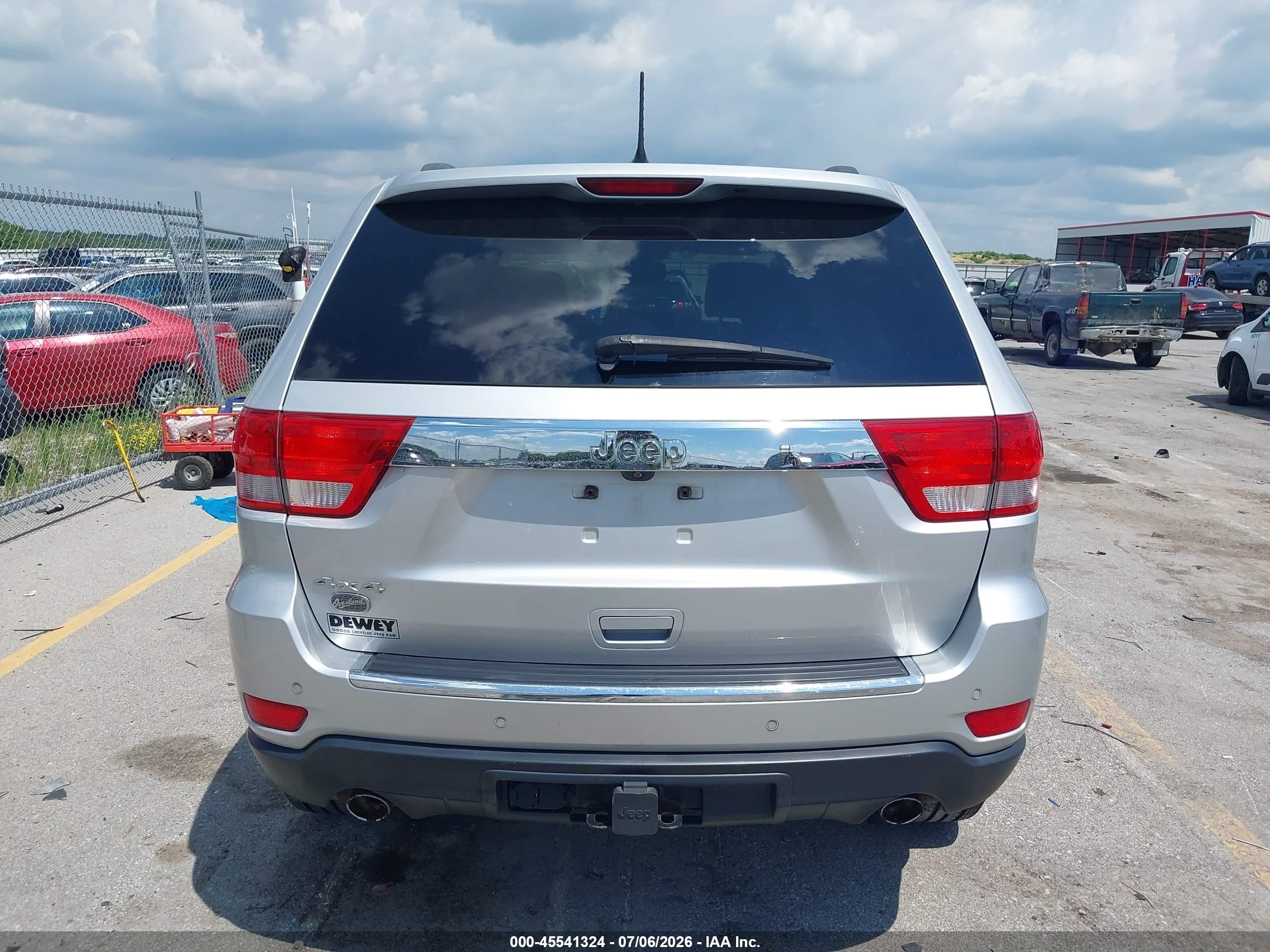 2012 Jeep Grand Cherokee Overland Silver vin: 1C4RJFCT2CC203102