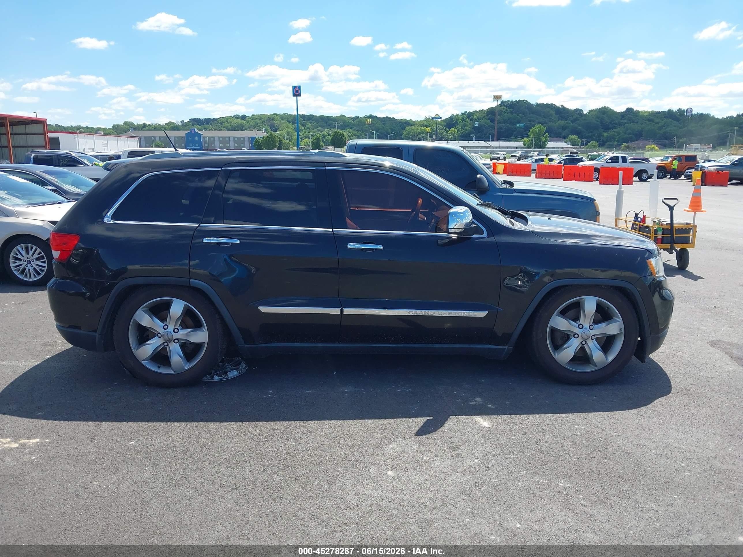 2012 Jeep Grand Cherokee Overland Black vin: 1C4RJFCT2CC220773