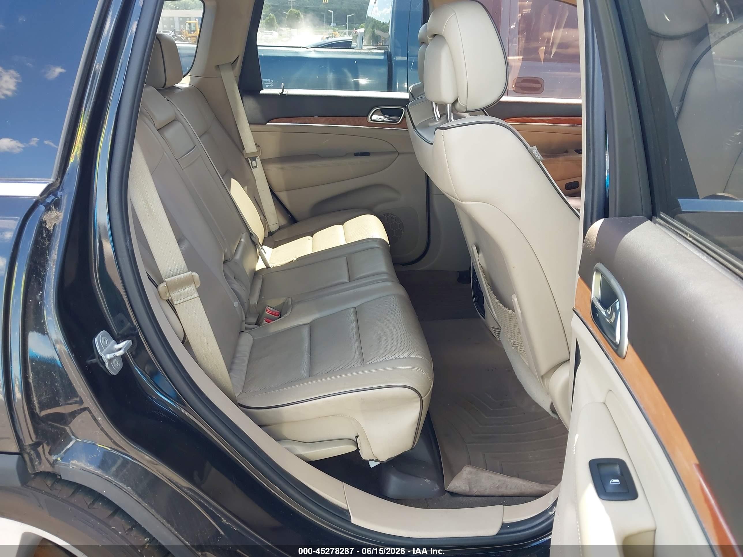2012 Jeep Grand Cherokee Overland Black vin: 1C4RJFCT2CC220773