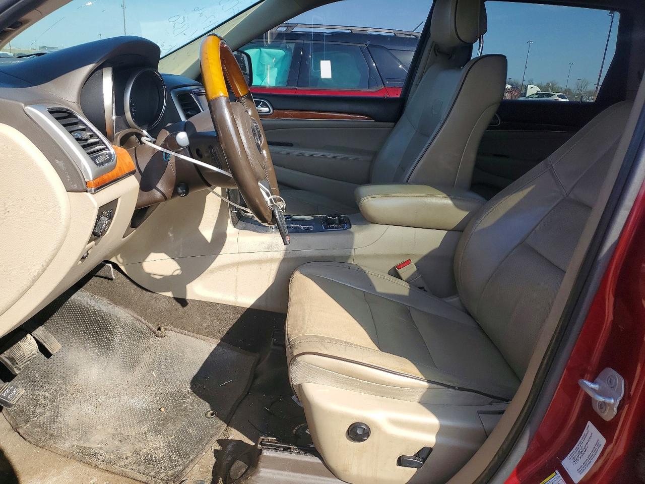 2012 Jeep Grand Cherokee Overland Red vin: 1C4RJFCT2CC241350
