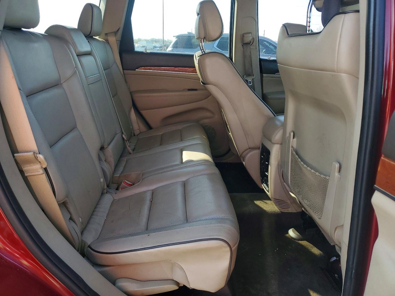 2012 Jeep Grand Cherokee Overland Red vin: 1C4RJFCT2CC241350