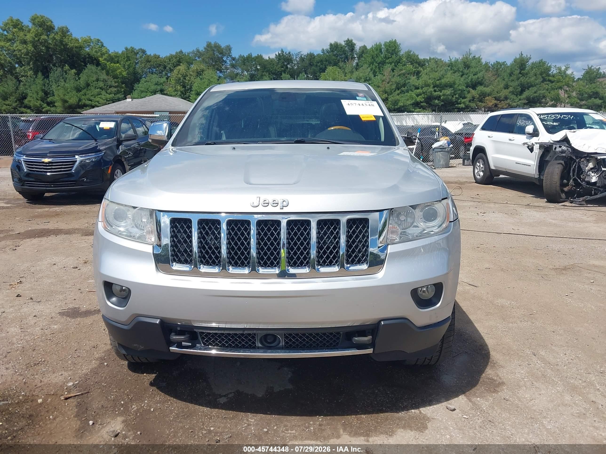 2013 Jeep Grand Cherokee Overland Silver vin: 1C4RJFCT2DC525000