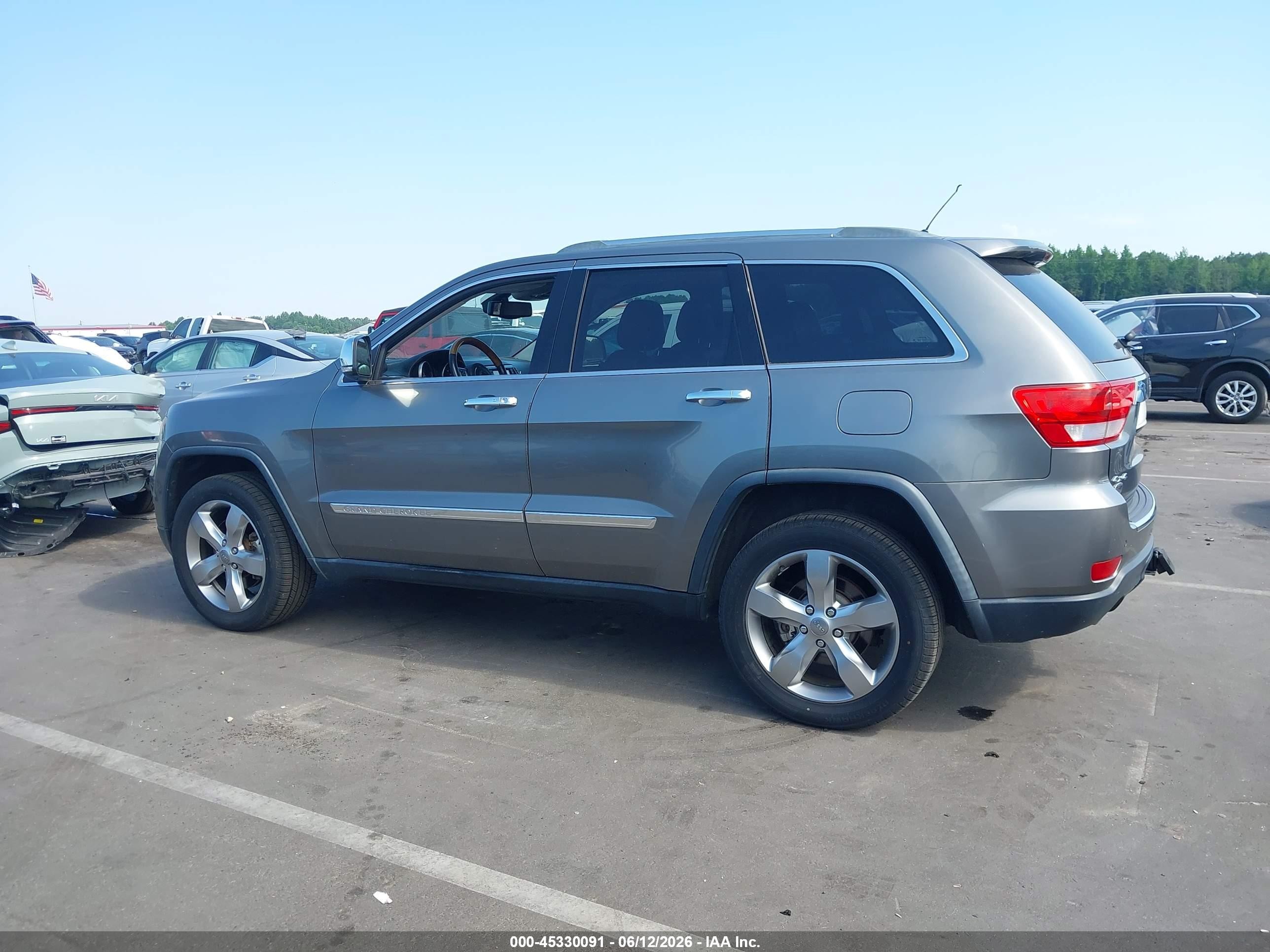 2012 Jeep Grand Cherokee Overland Gray vin: 1C4RJFCT3CC226257