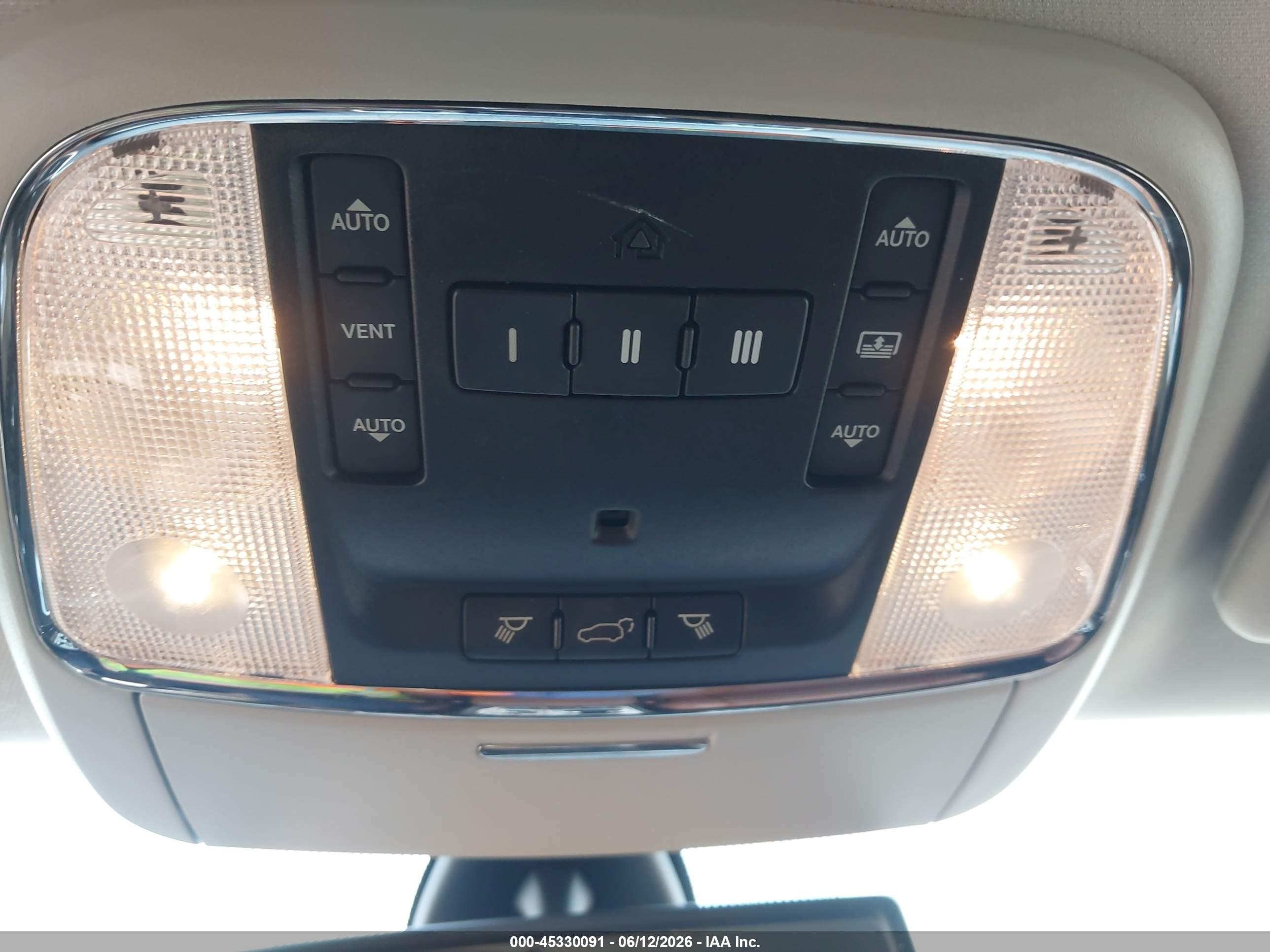 2012 Jeep Grand Cherokee Overland Gray vin: 1C4RJFCT3CC226257