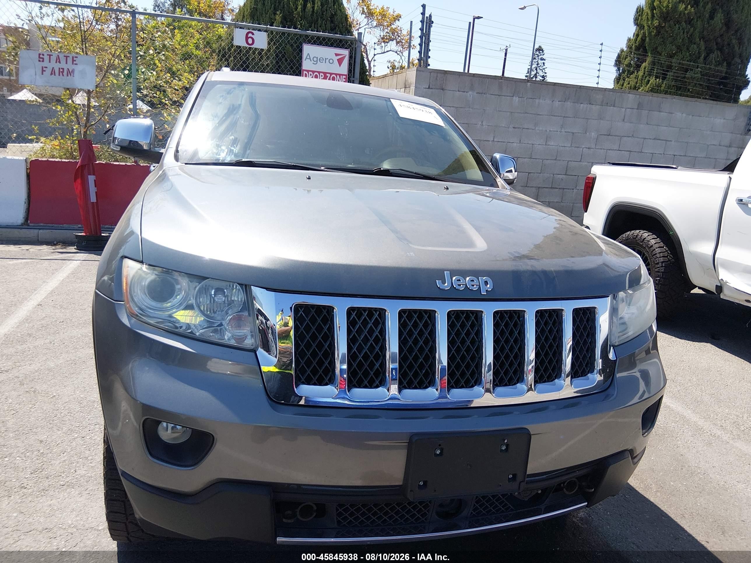 2012 Jeep Grand Cherokee Overland Gray vin: 1C4RJFCT3CC262949