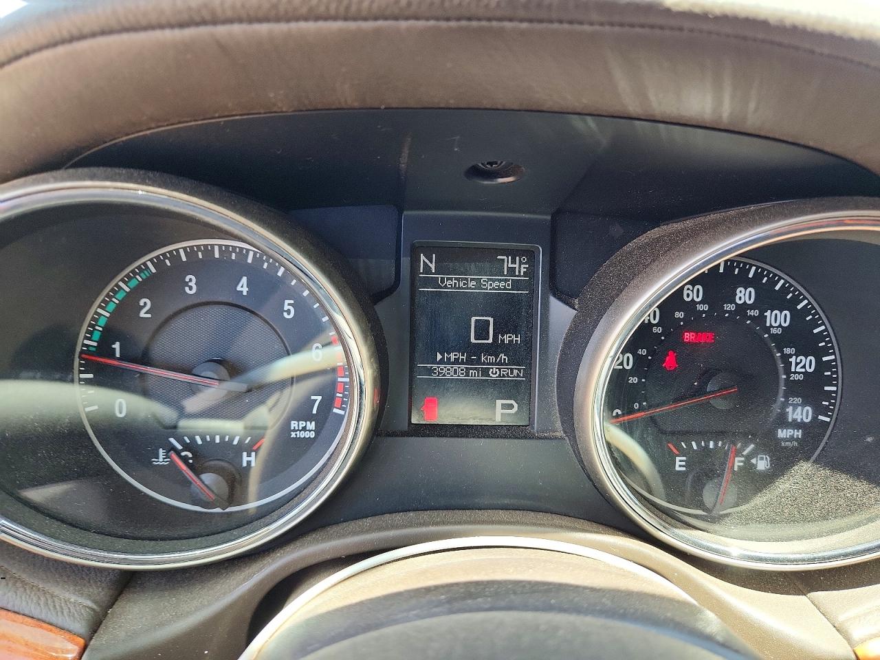 2013 Jeep Grand Cherokee Overland White vin: 1C4RJFCT3DC596576