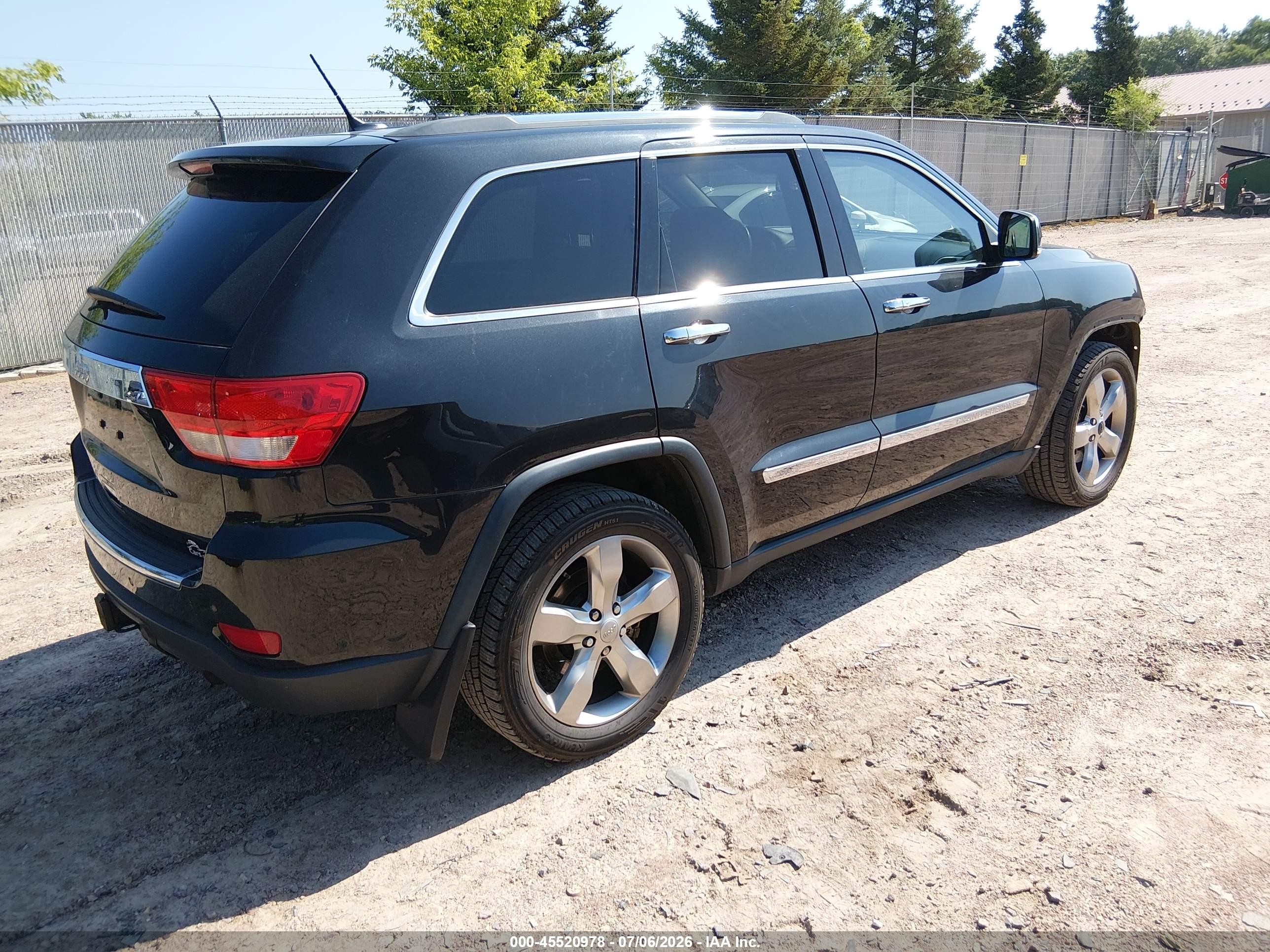 2013 Jeep Grand Cherokee Overland Black vin: 1C4RJFCT3DC649857
