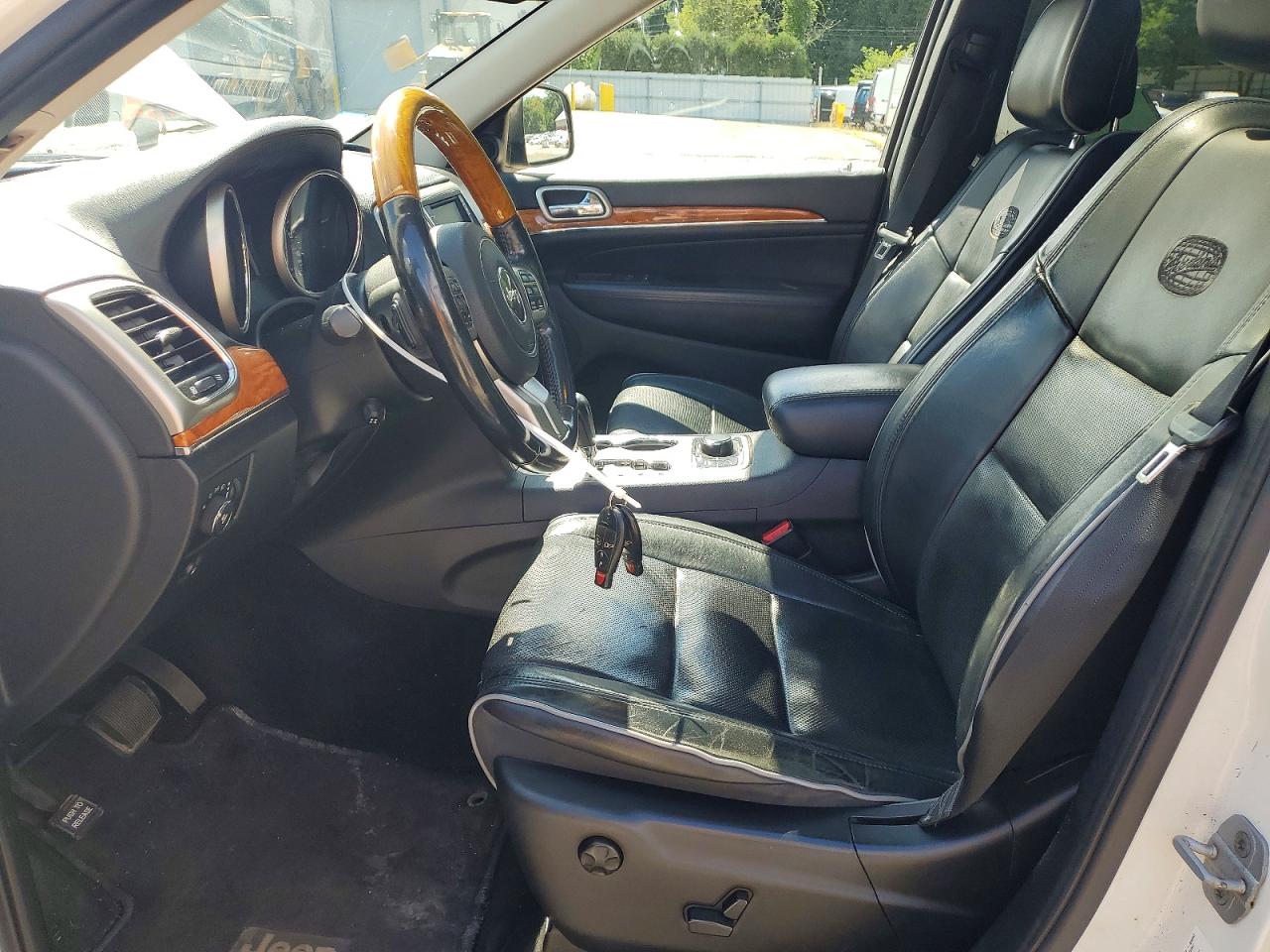 2012 Jeep Grand Cherokee Overland White vin: 1C4RJFCT4CC106371