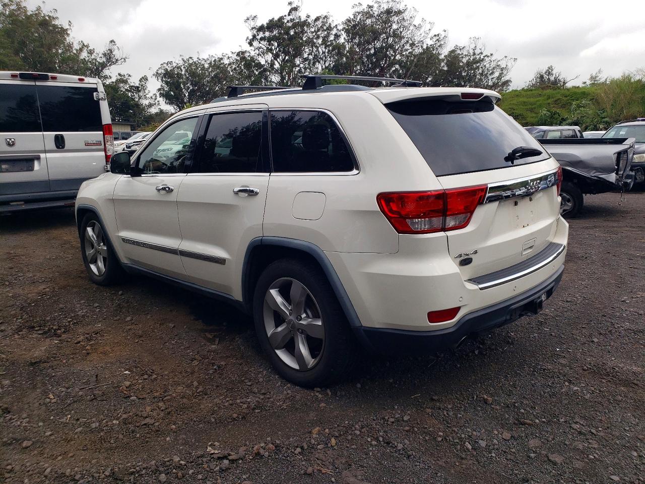 2012 Jeep Grand Cherokee Overland White vin: 1C4RJFCT4CC200282