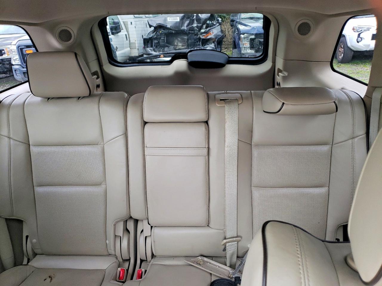2012 Jeep Grand Cherokee Overland White vin: 1C4RJFCT4CC200282