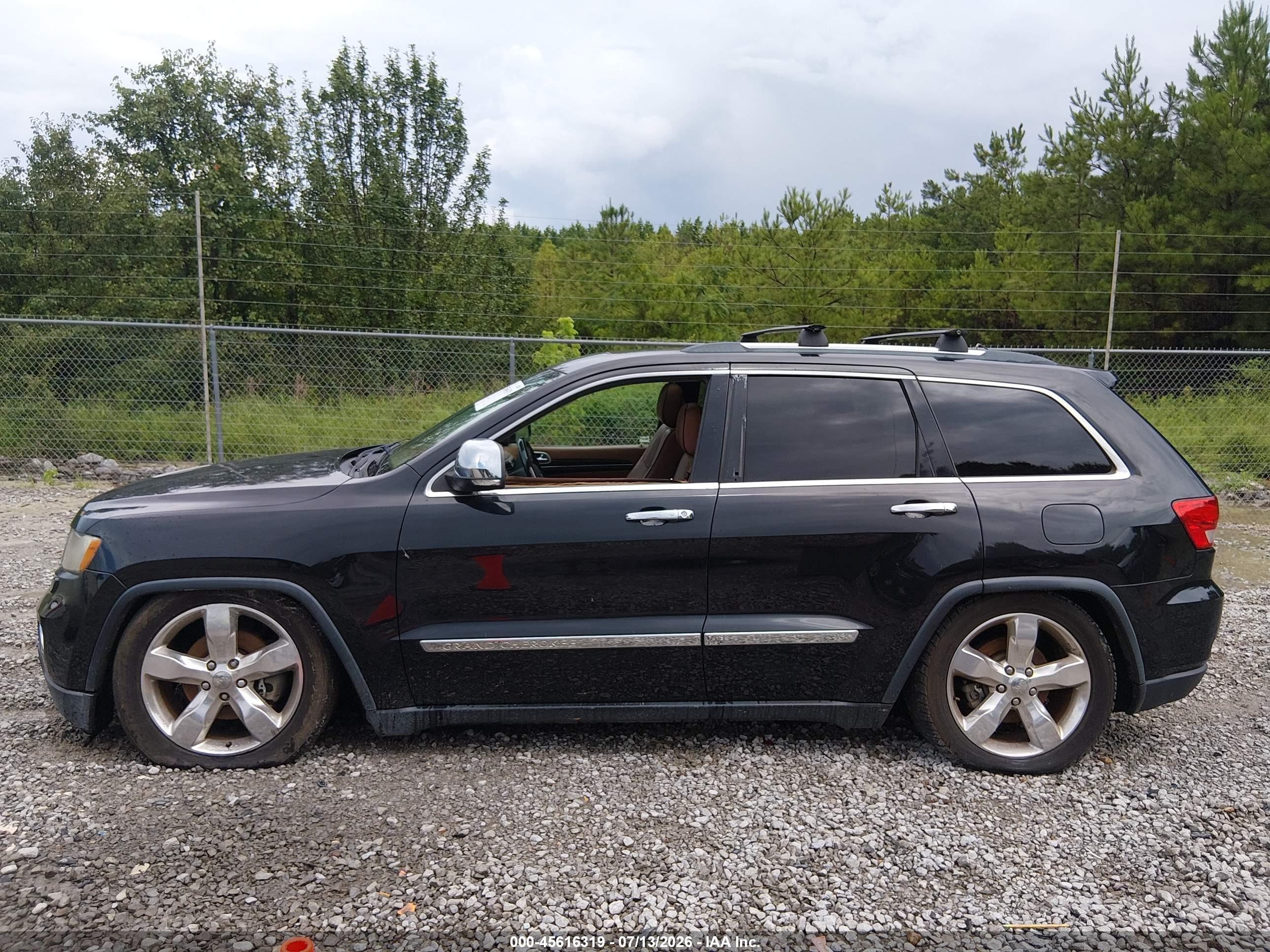 2013 Jeep Grand Cherokee Overland Summit Black vin: 1C4RJFCT4DC630377