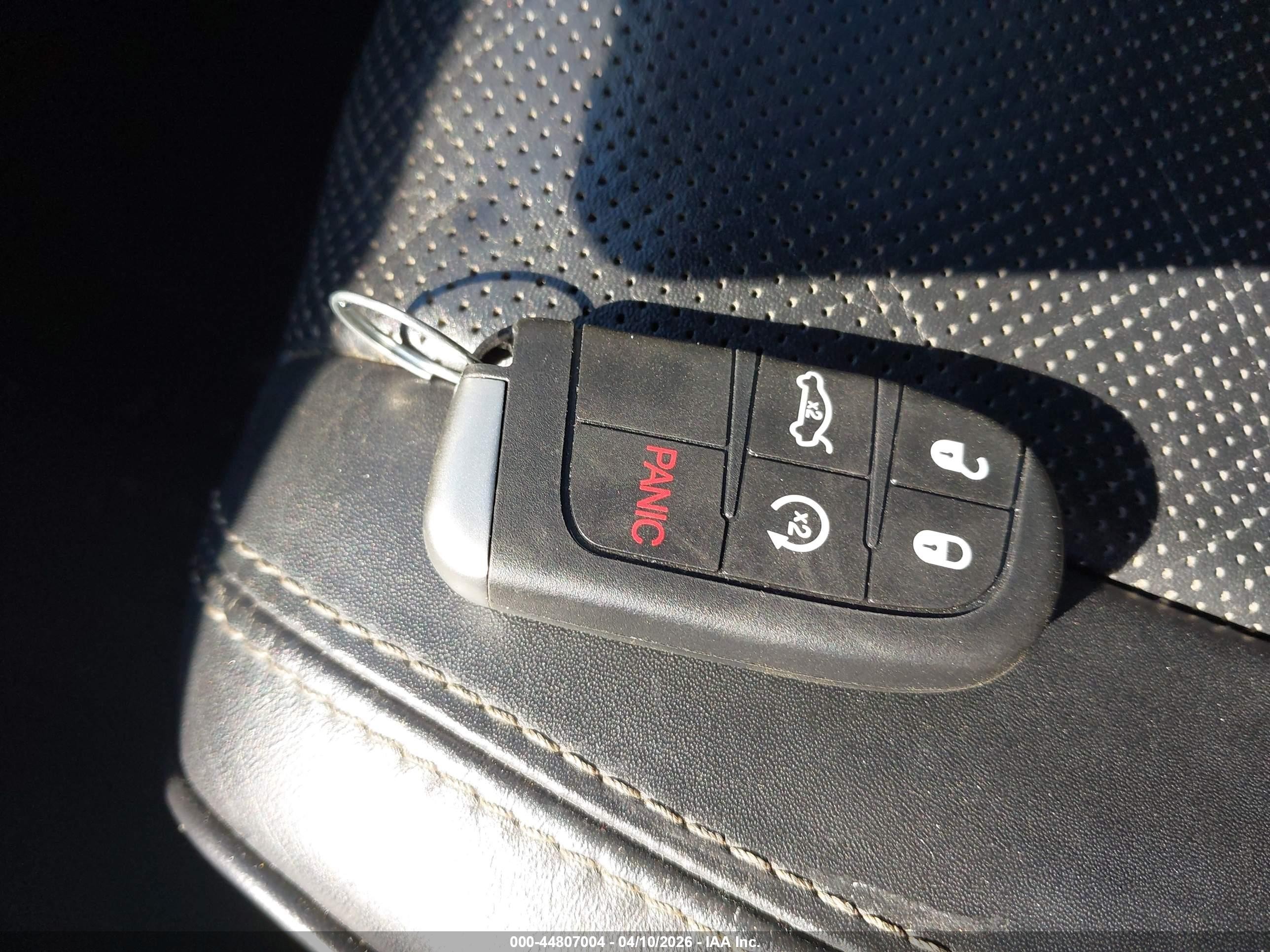 2014 Jeep Grand Cherokee Overland Синий vin: 1C4RJFCT4EC105059