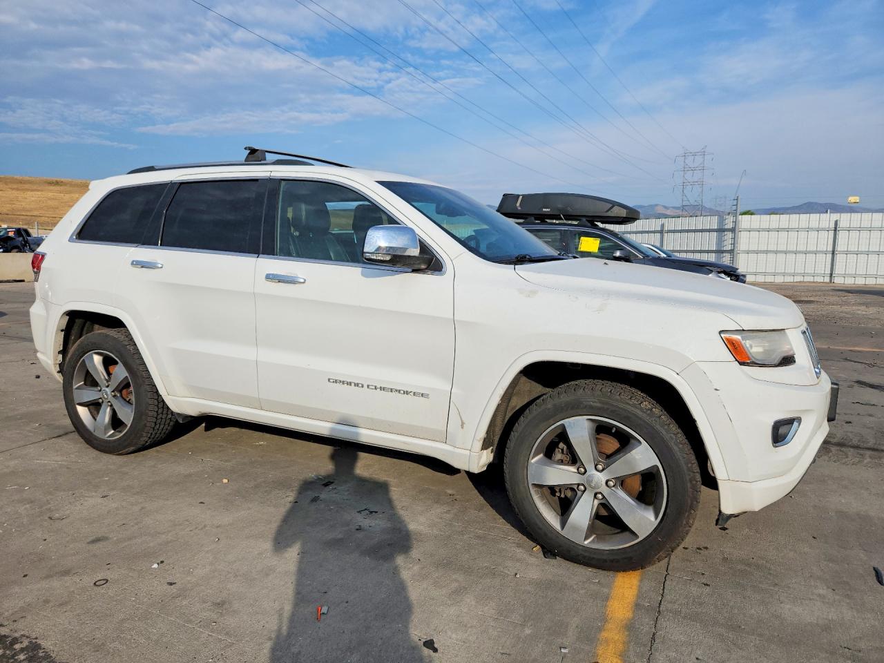 2014 Jeep Grand Cherokee Overland White vin: 1C4RJFCT4EC105515