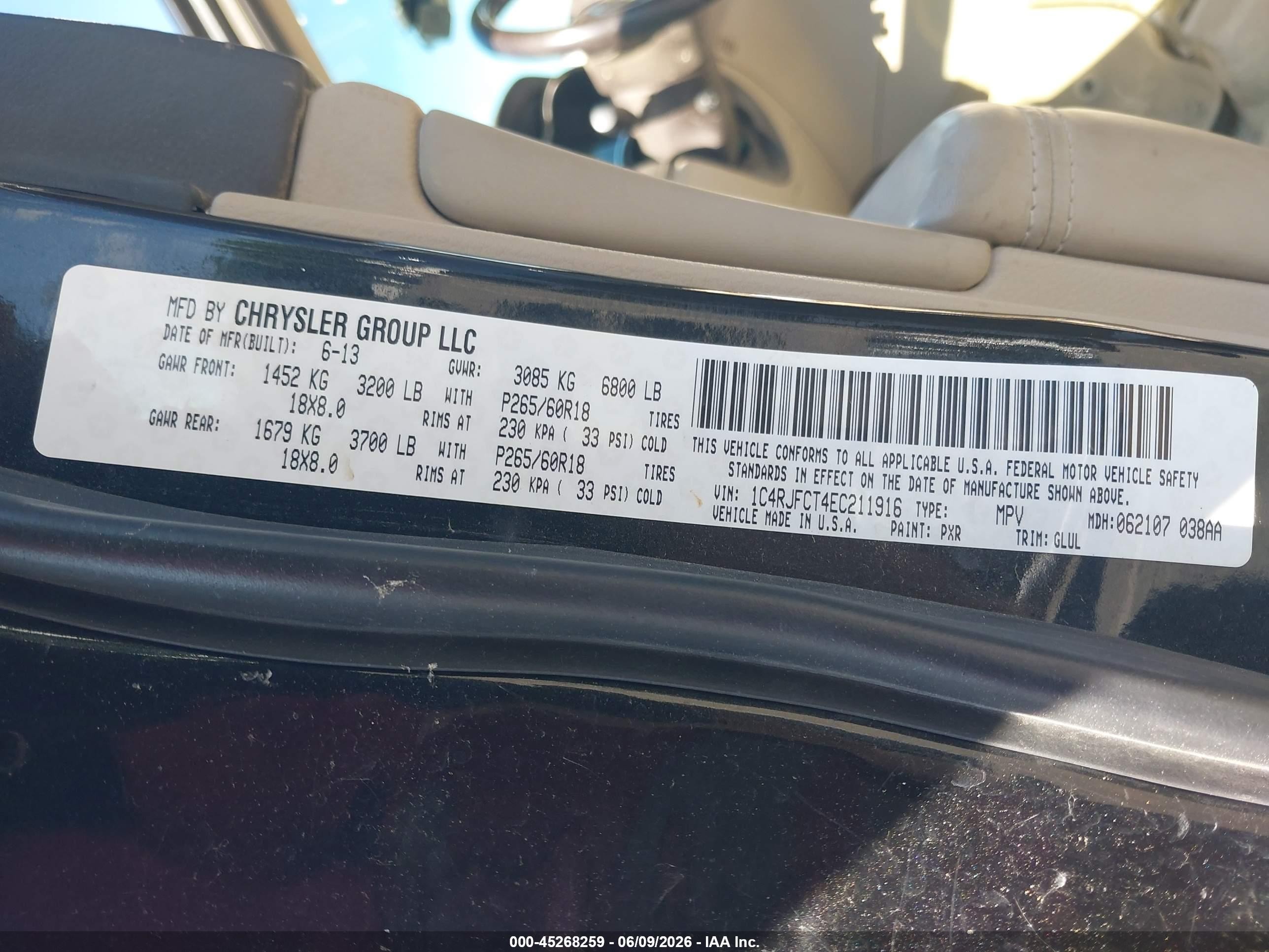 2014 Jeep Grand Cherokee Overland Black vin: 1C4RJFCT4EC211916