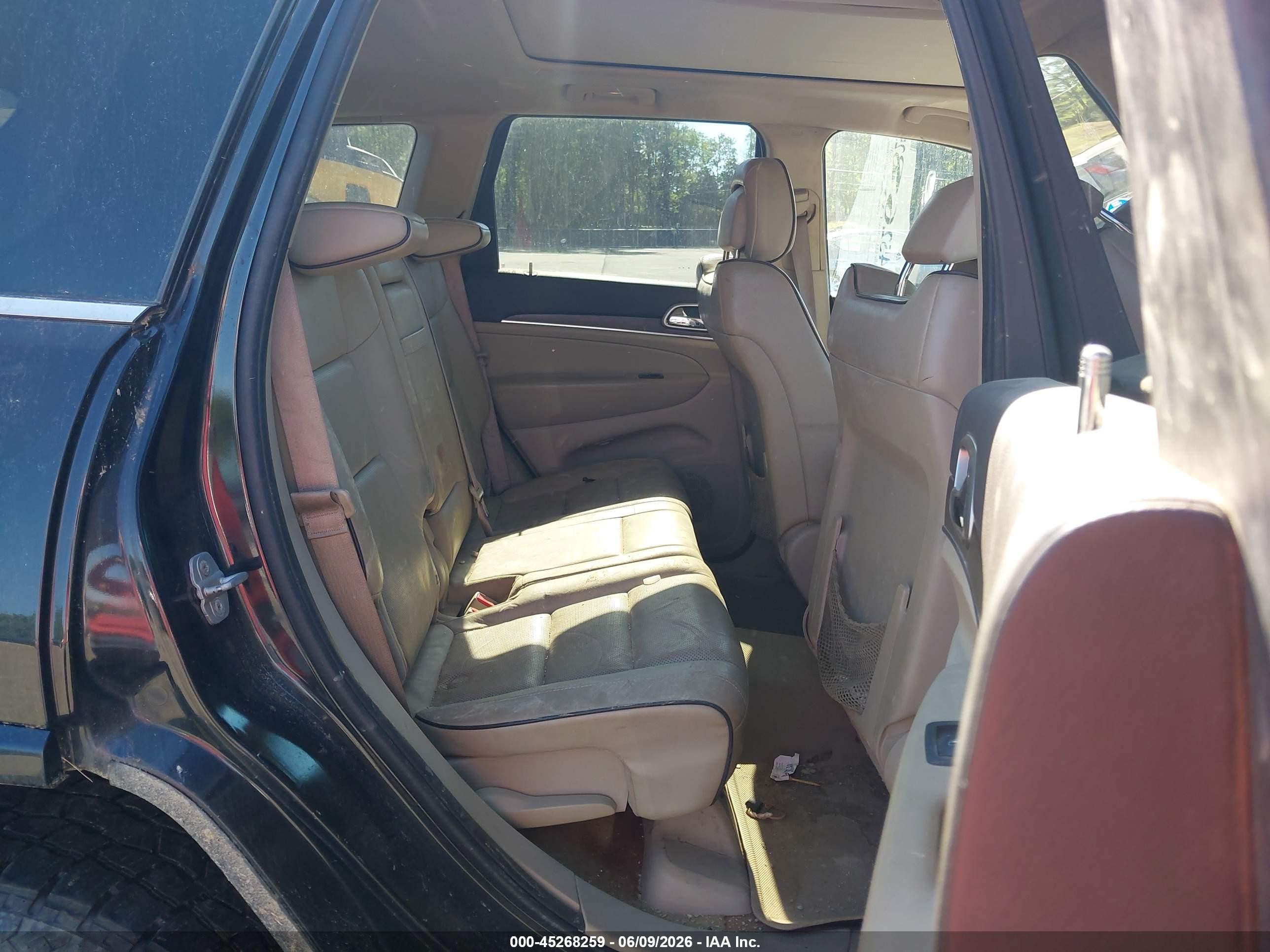 2014 Jeep Grand Cherokee Overland Black vin: 1C4RJFCT4EC211916