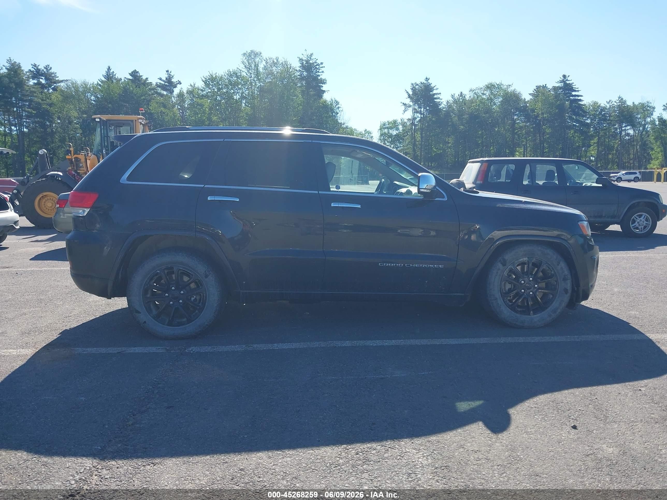 2014 Jeep Grand Cherokee Overland Black vin: 1C4RJFCT4EC211916