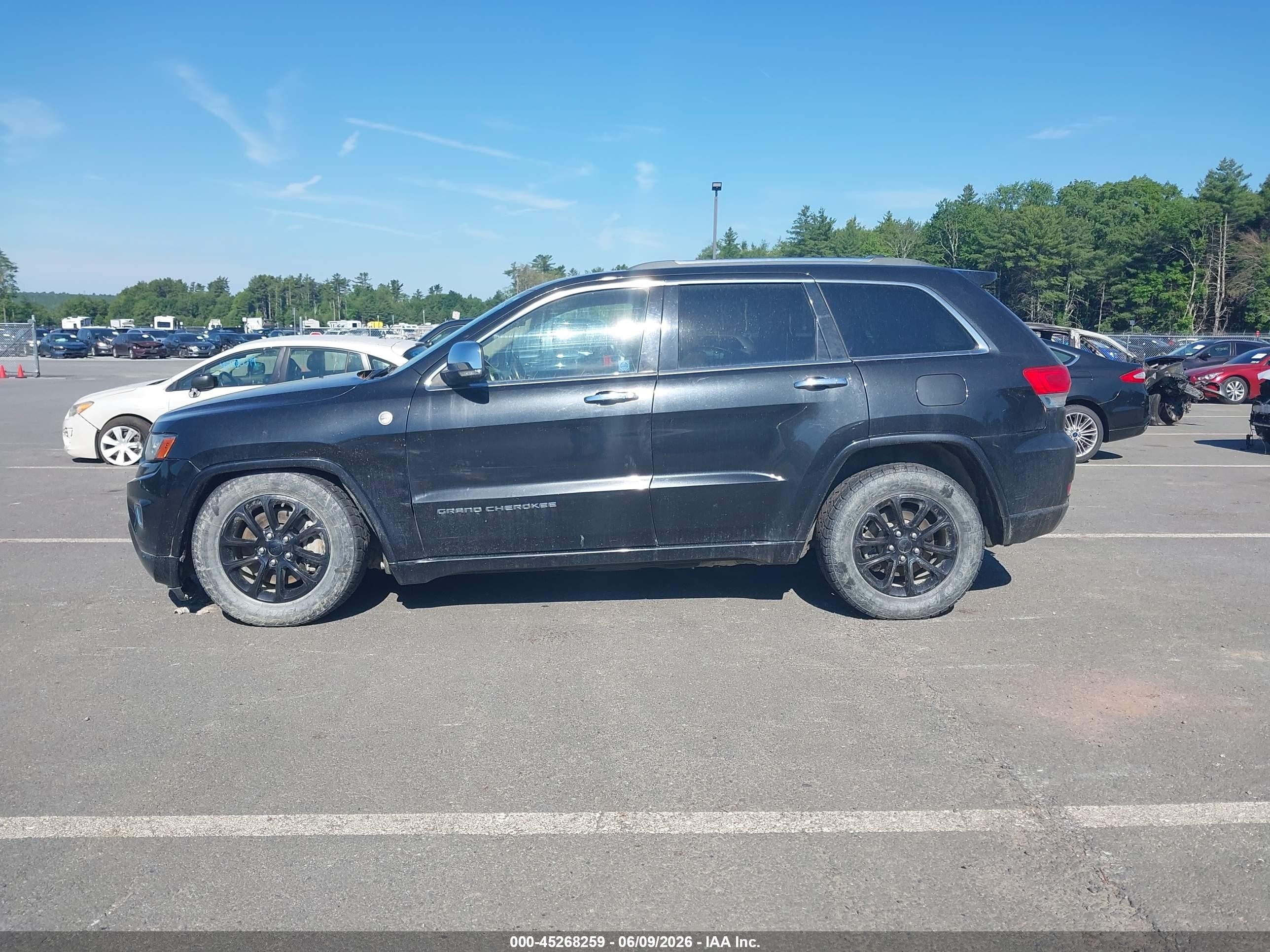 2014 Jeep Grand Cherokee Overland Black vin: 1C4RJFCT4EC211916