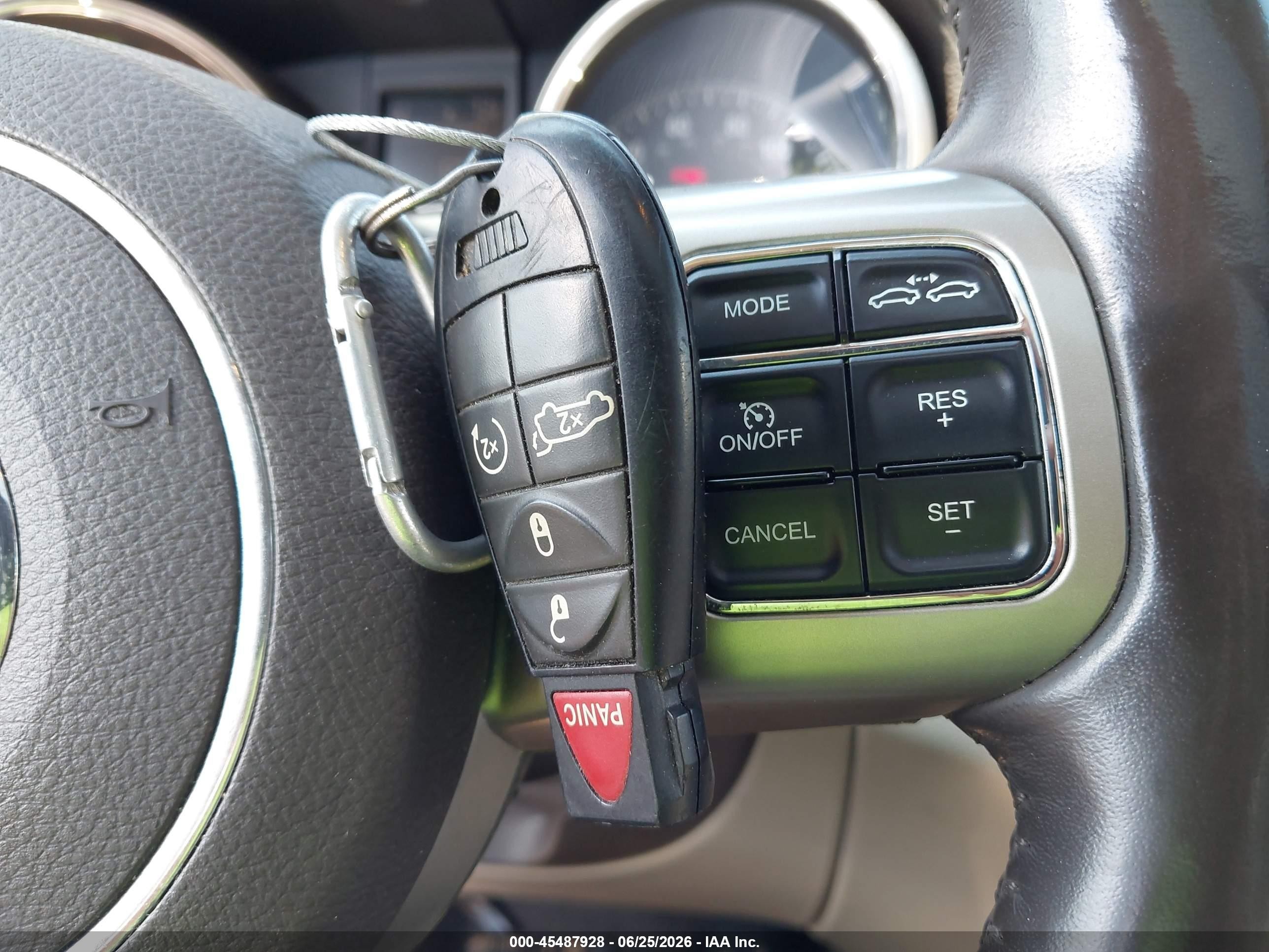 2012 Jeep Grand Cherokee Overland Blue vin: 1C4RJFCT5CC226941