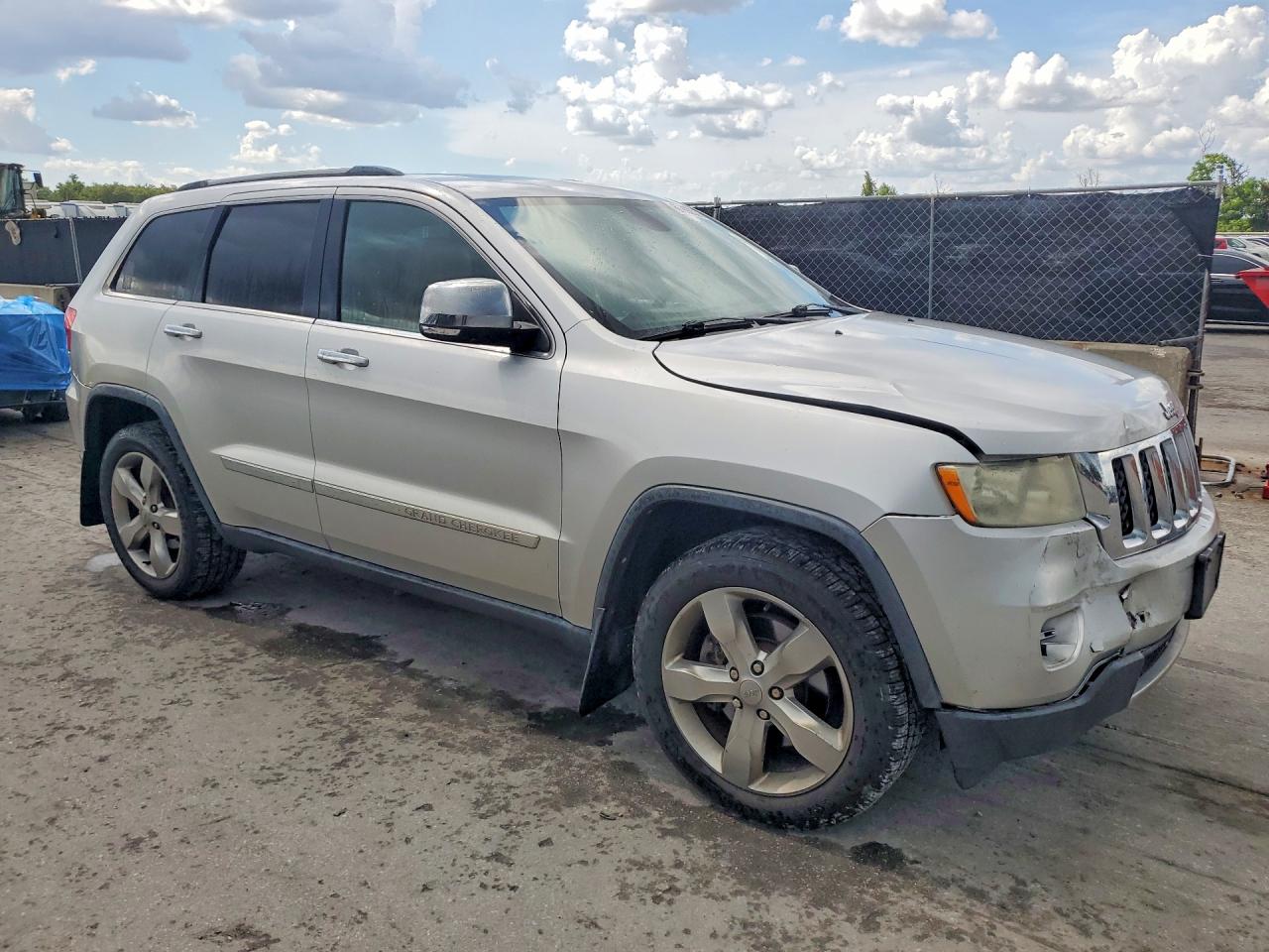 2012 Jeep Grand Cherokee Overland Gray vin: 1C4RJFCT5CC332953