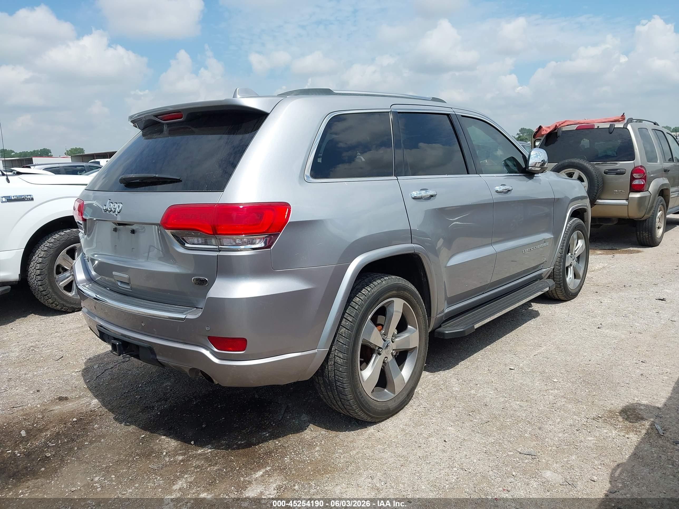 2014 Jeep Grand Cherokee Overland Gray vin: 1C4RJFCT5EC297625