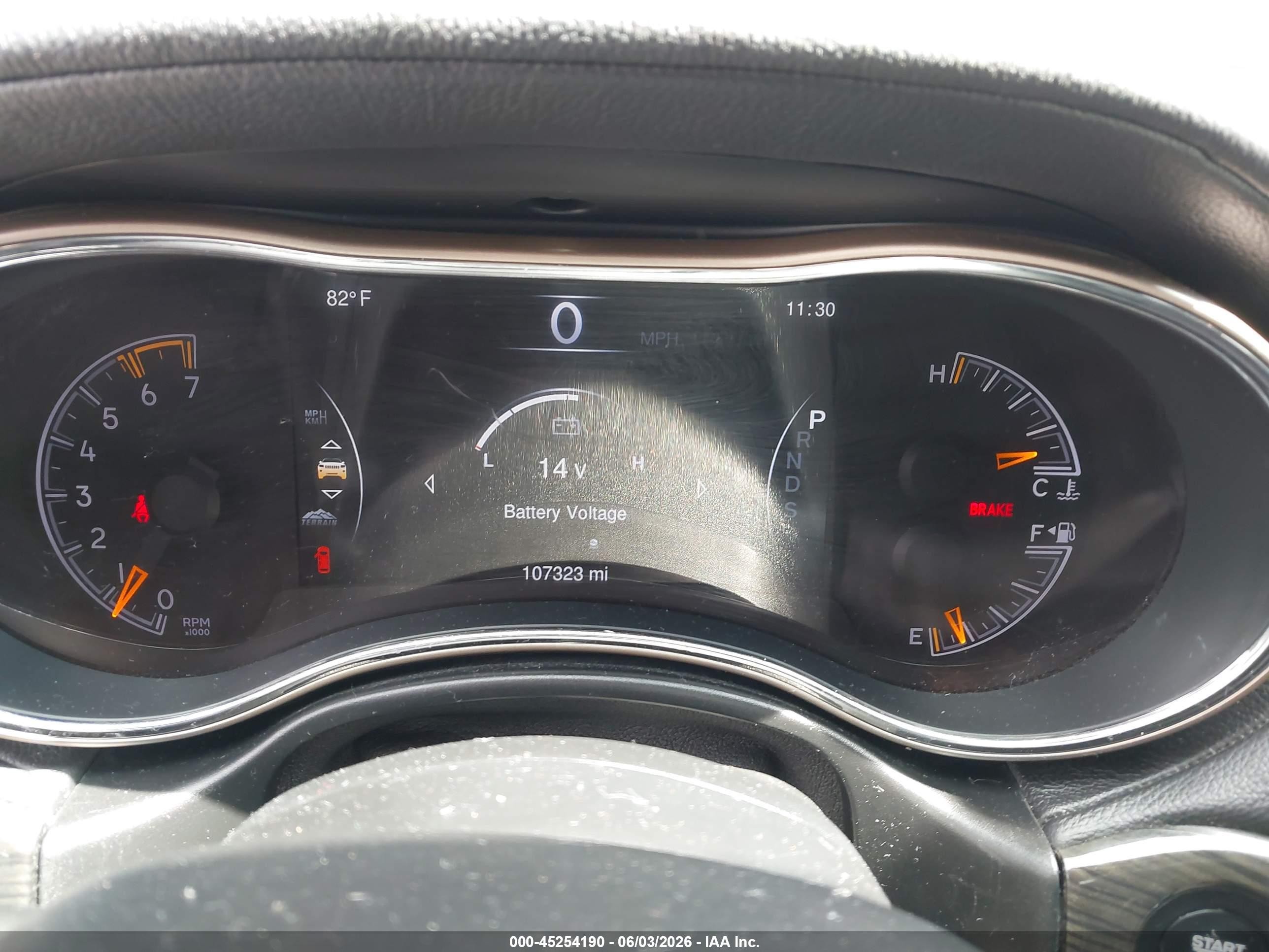 2014 Jeep Grand Cherokee Overland Gray vin: 1C4RJFCT5EC297625