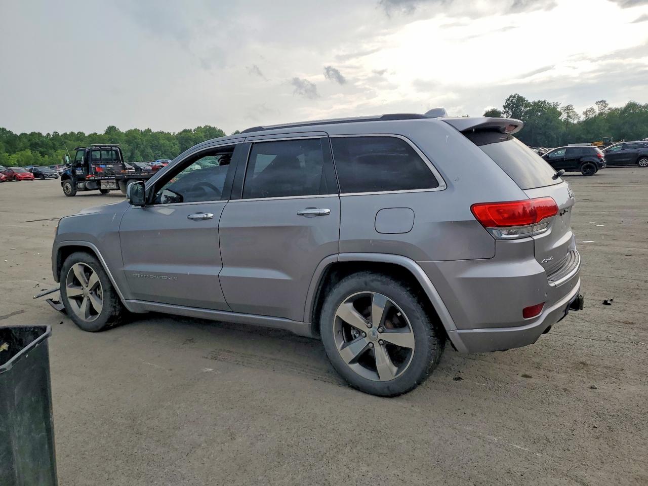2015 Jeep Grand Cherokee Overland Серебряный vin: 1C4RJFCT5FC653248