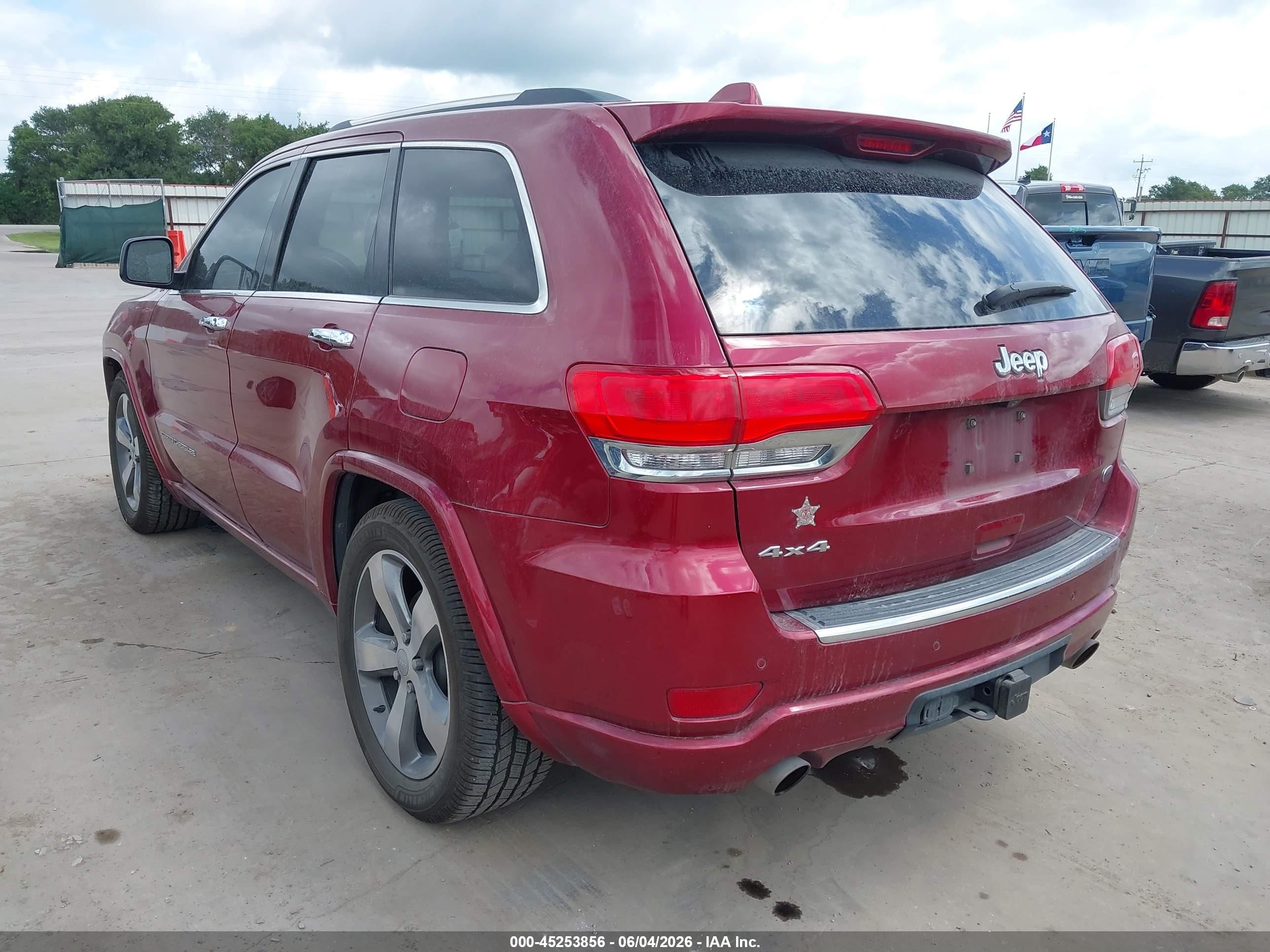 2015 Jeep Grand Cherokee Overland Red vin: 1C4RJFCT6FC149629