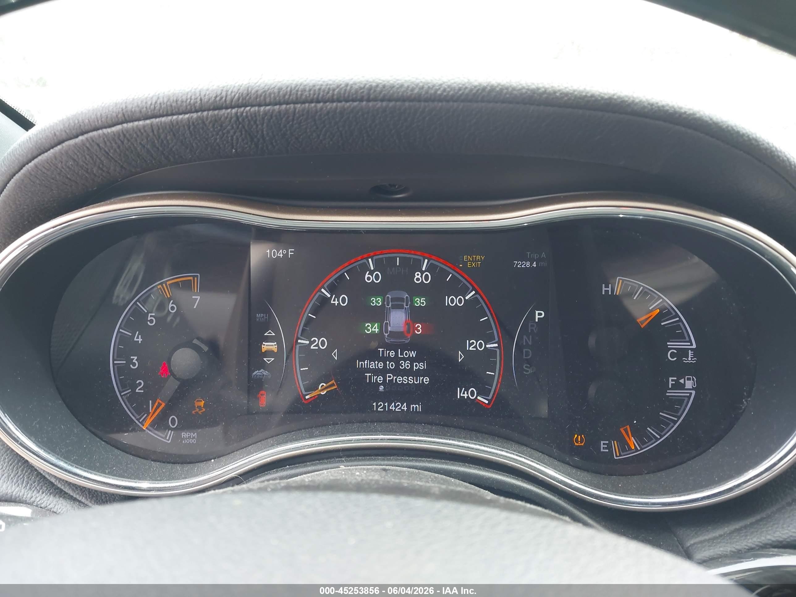 2015 Jeep Grand Cherokee Overland Red vin: 1C4RJFCT6FC149629
