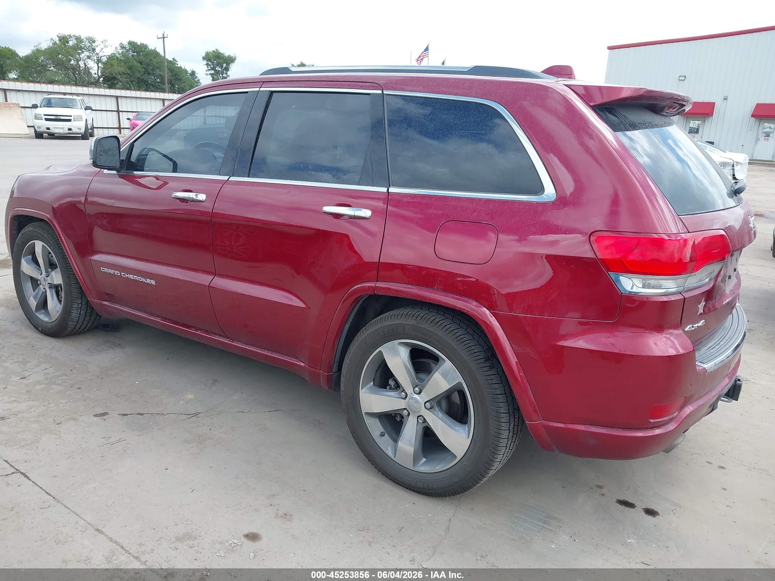 2015 Jeep Grand Cherokee Overland Red vin: 1C4RJFCT6FC149629