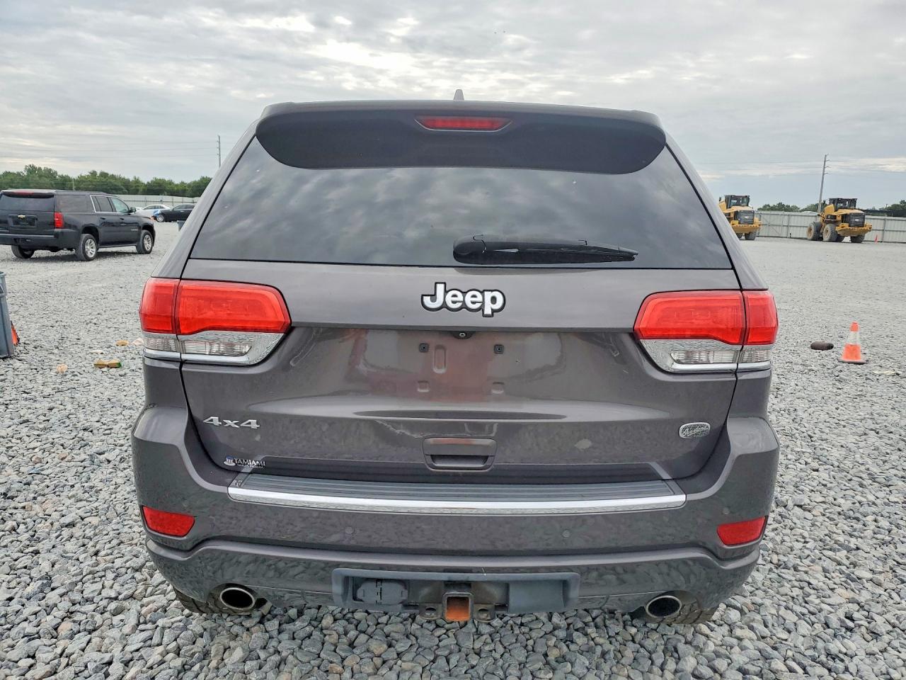 2015 Jeep Grand Cherokee Overland Gray vin: 1C4RJFCT6FC769123