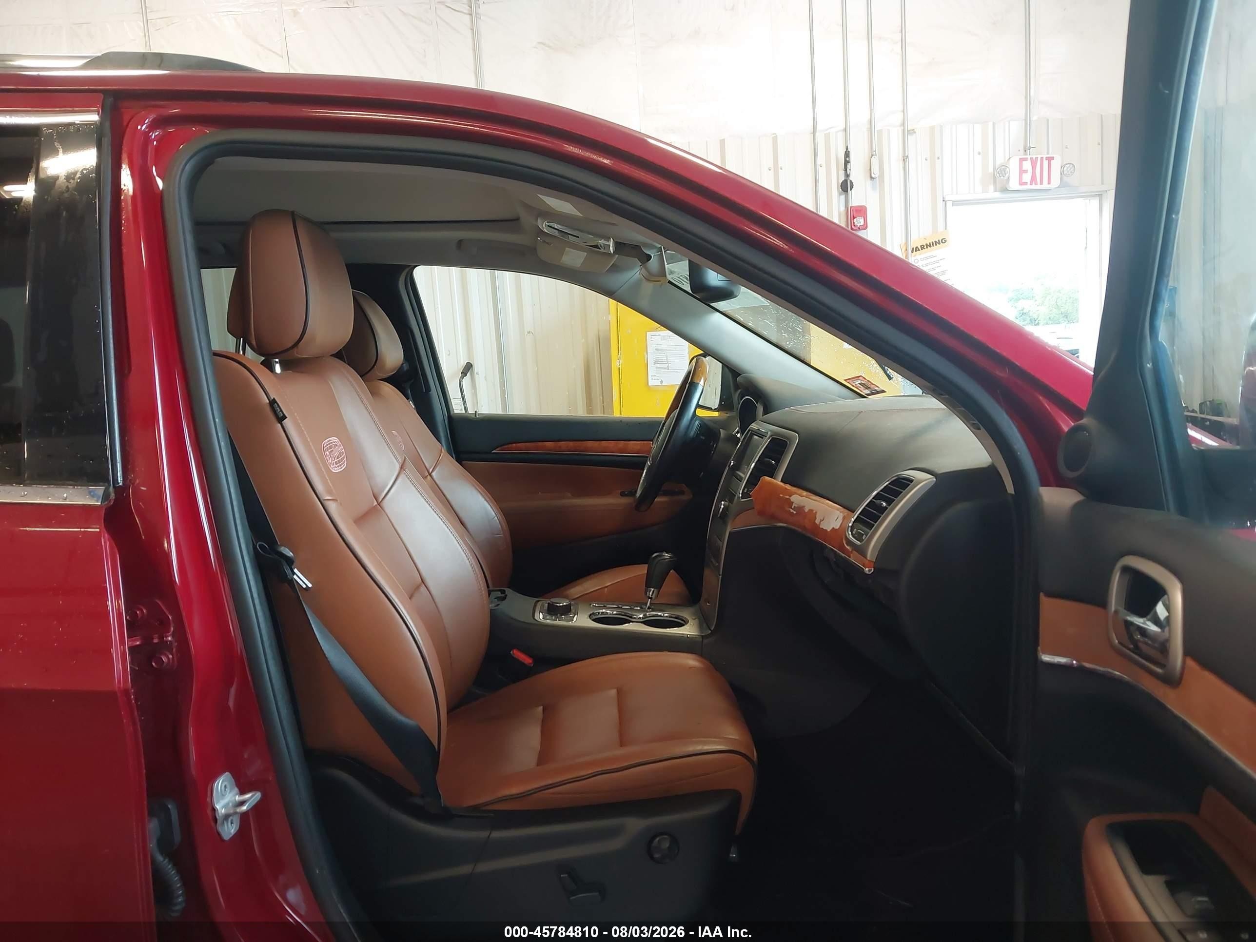 2012 Jeep Grand Cherokee Overland Red vin: 1C4RJFCT7CC133578