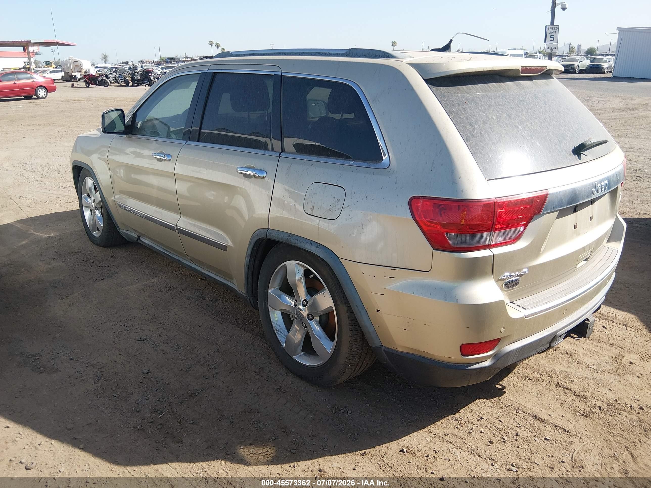 2012 Jeep Grand Cherokee Overland Silver vin: 1C4RJFCT7CC175278