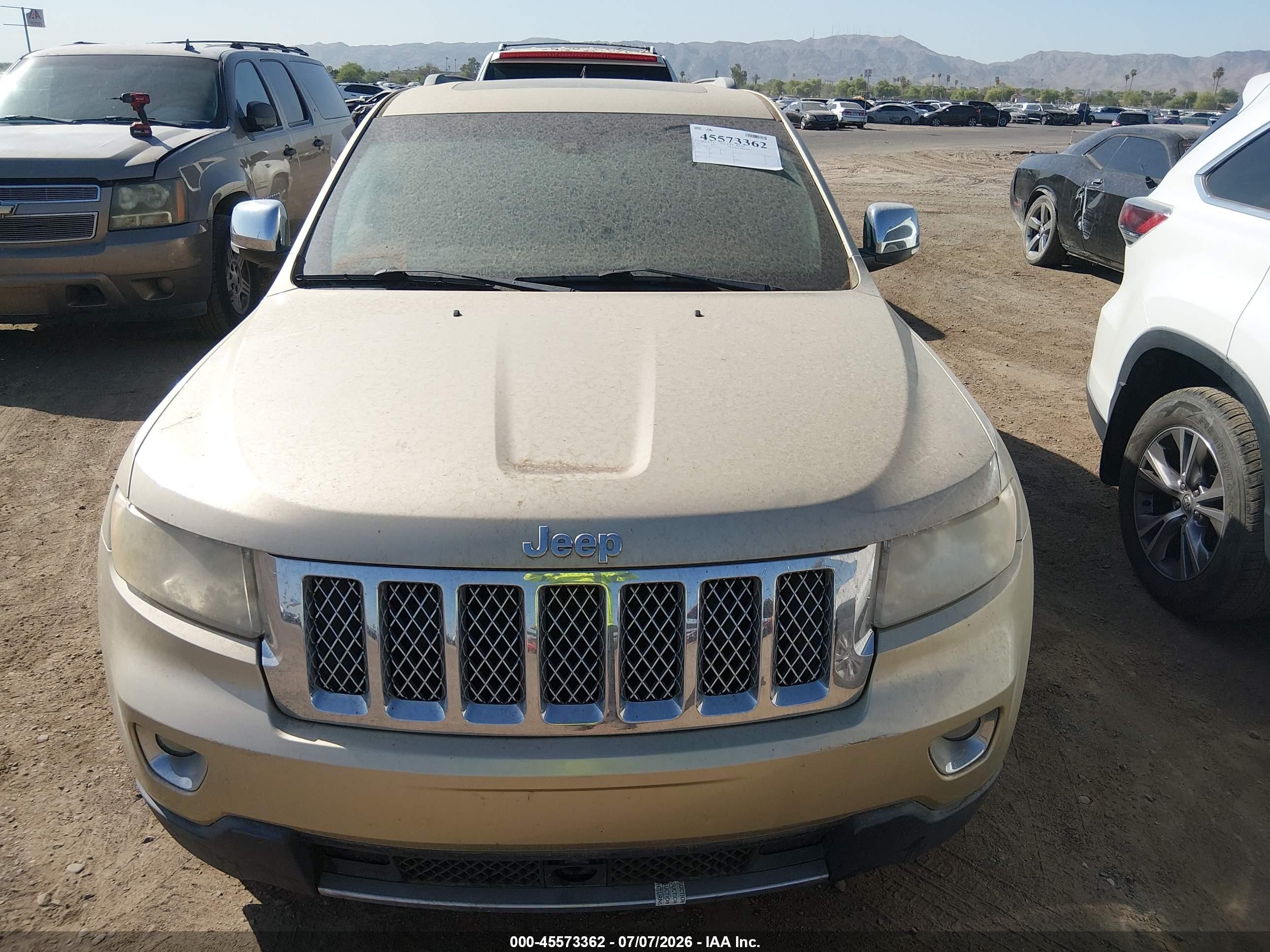 2012 Jeep Grand Cherokee Overland Silver vin: 1C4RJFCT7CC175278