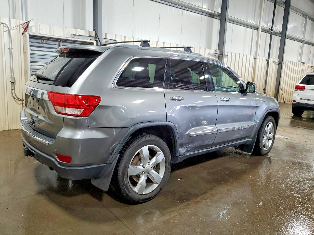 2012 Jeep Grand Cherokee Overland Silver vin: 1C4RJFCT7CC194204