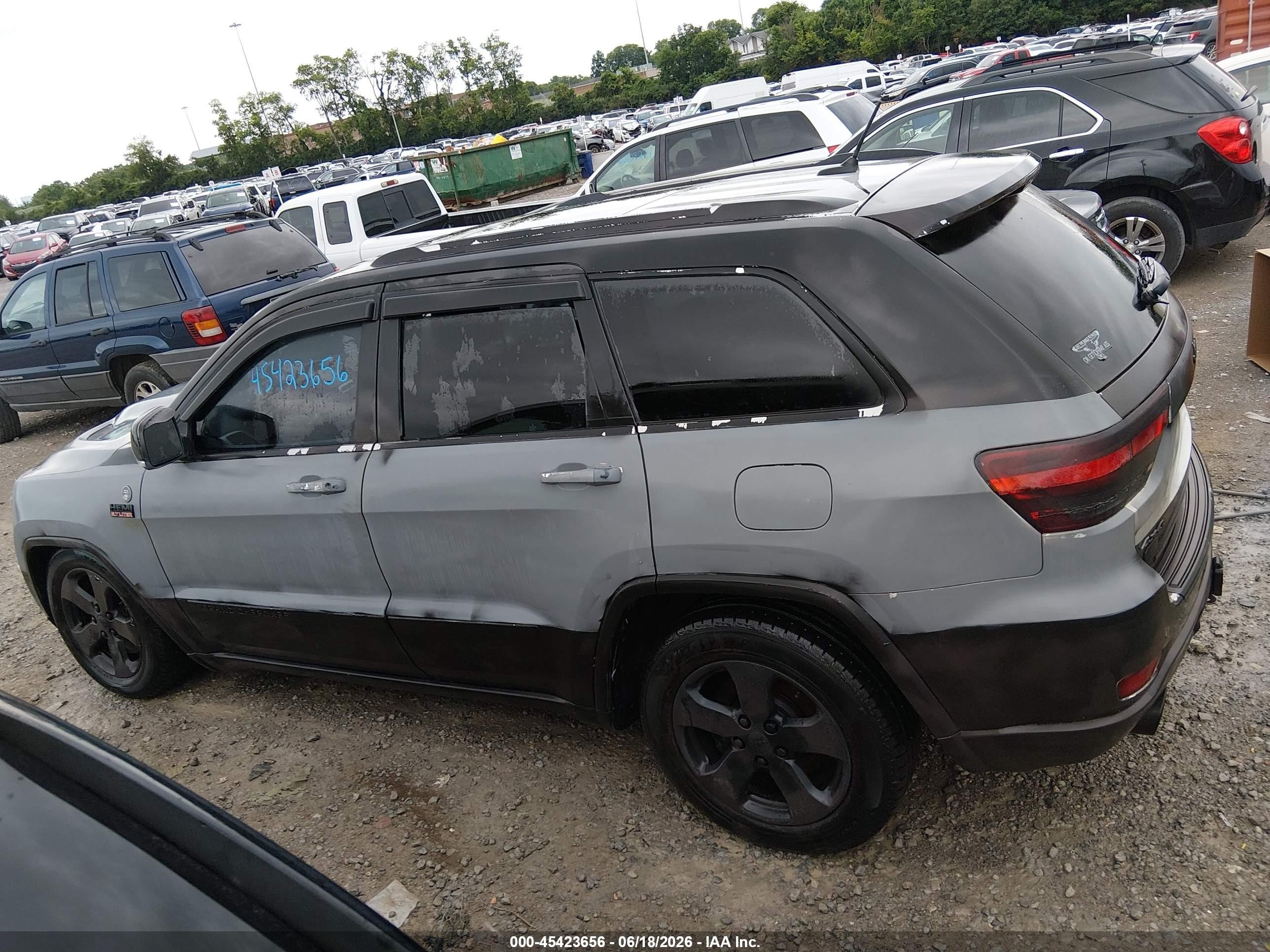2012 Jeep Grand Cherokee Overland Gray vin: 1C4RJFCT7CC352024