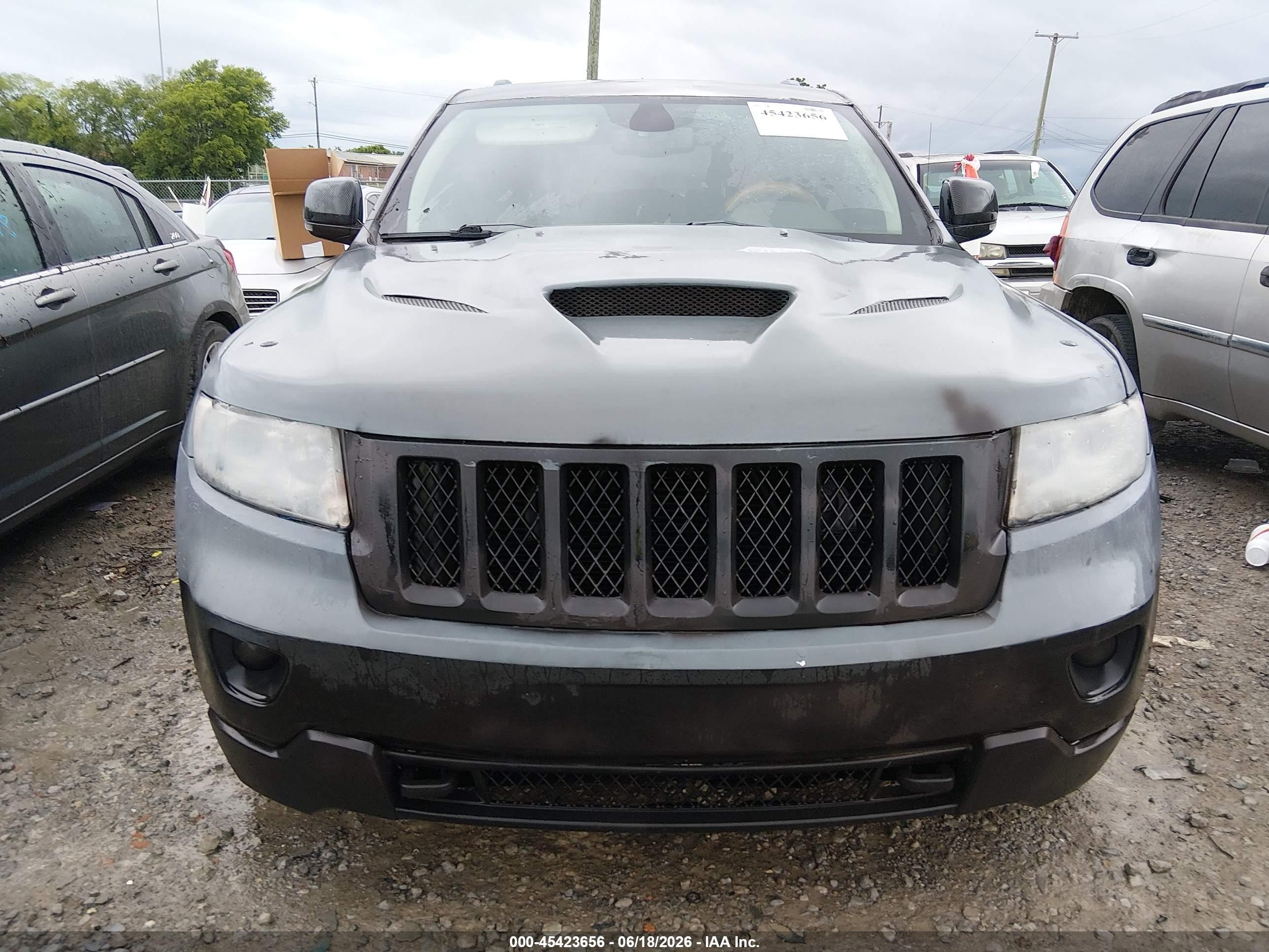 2012 Jeep Grand Cherokee Overland Gray vin: 1C4RJFCT7CC352024