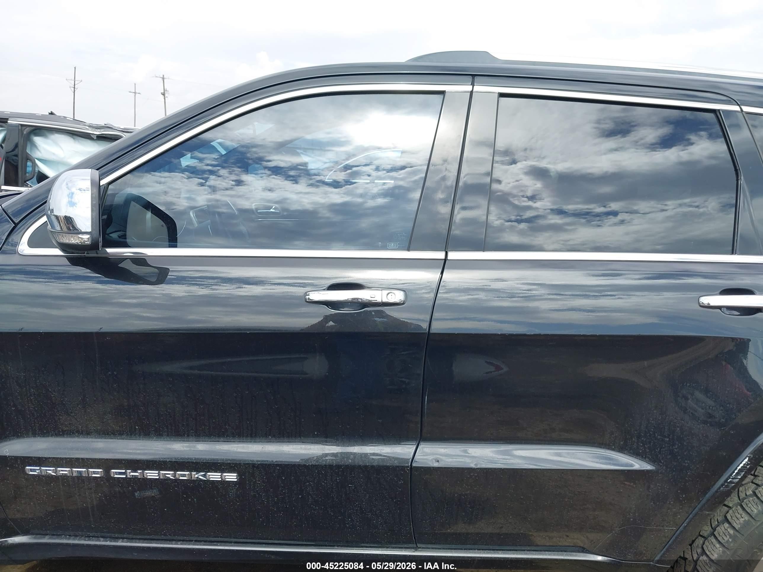 2014 Jeep Grand Cherokee Overland Black vin: 1C4RJFCT7EC105847