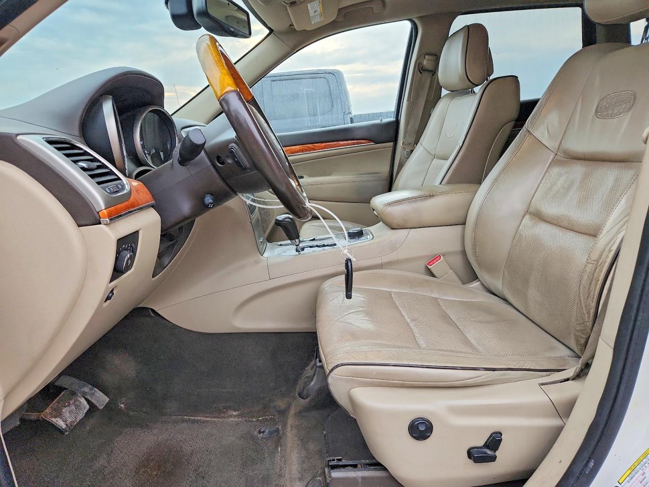 2012 Jeep Grand Cherokee Overland Белый vin: 1C4RJFCT8CC361041