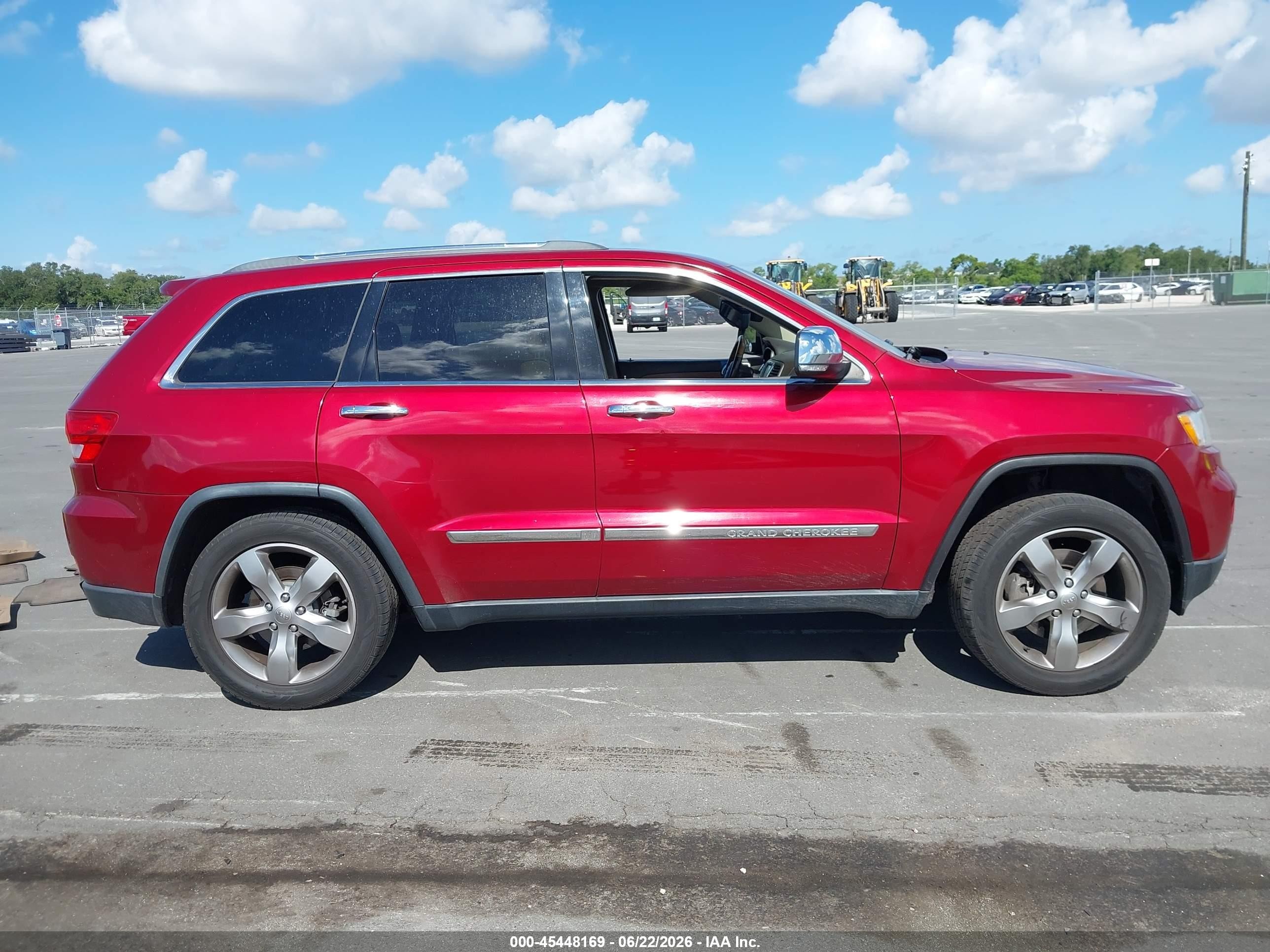 2013 Jeep Grand Cherokee Overland Burgundy vin: 1C4RJFCT8DC523784