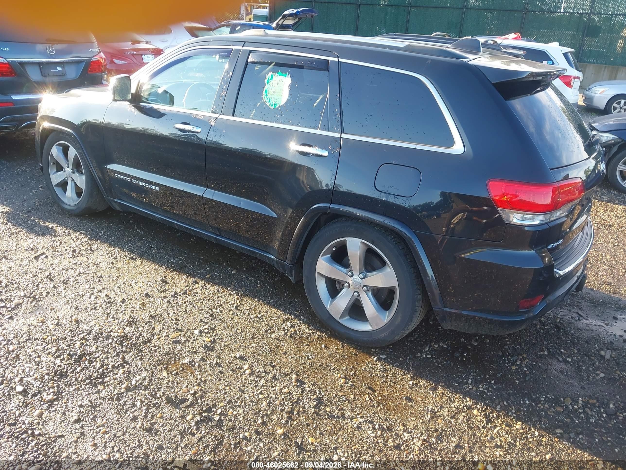 2014 Jeep Grand Cherokee Overland Black vin: 1C4RJFCT8EC164356