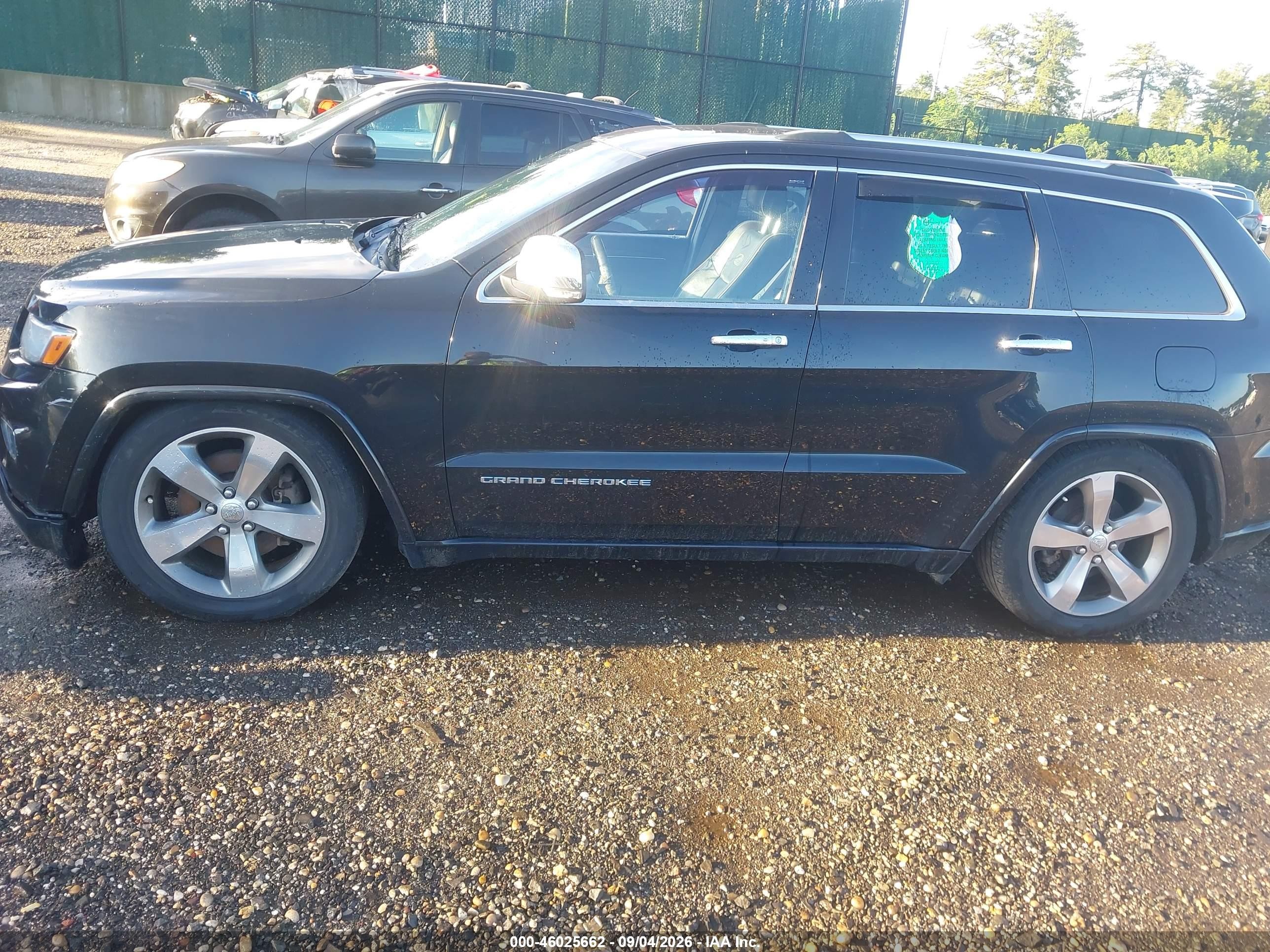 2014 Jeep Grand Cherokee Overland Black vin: 1C4RJFCT8EC164356