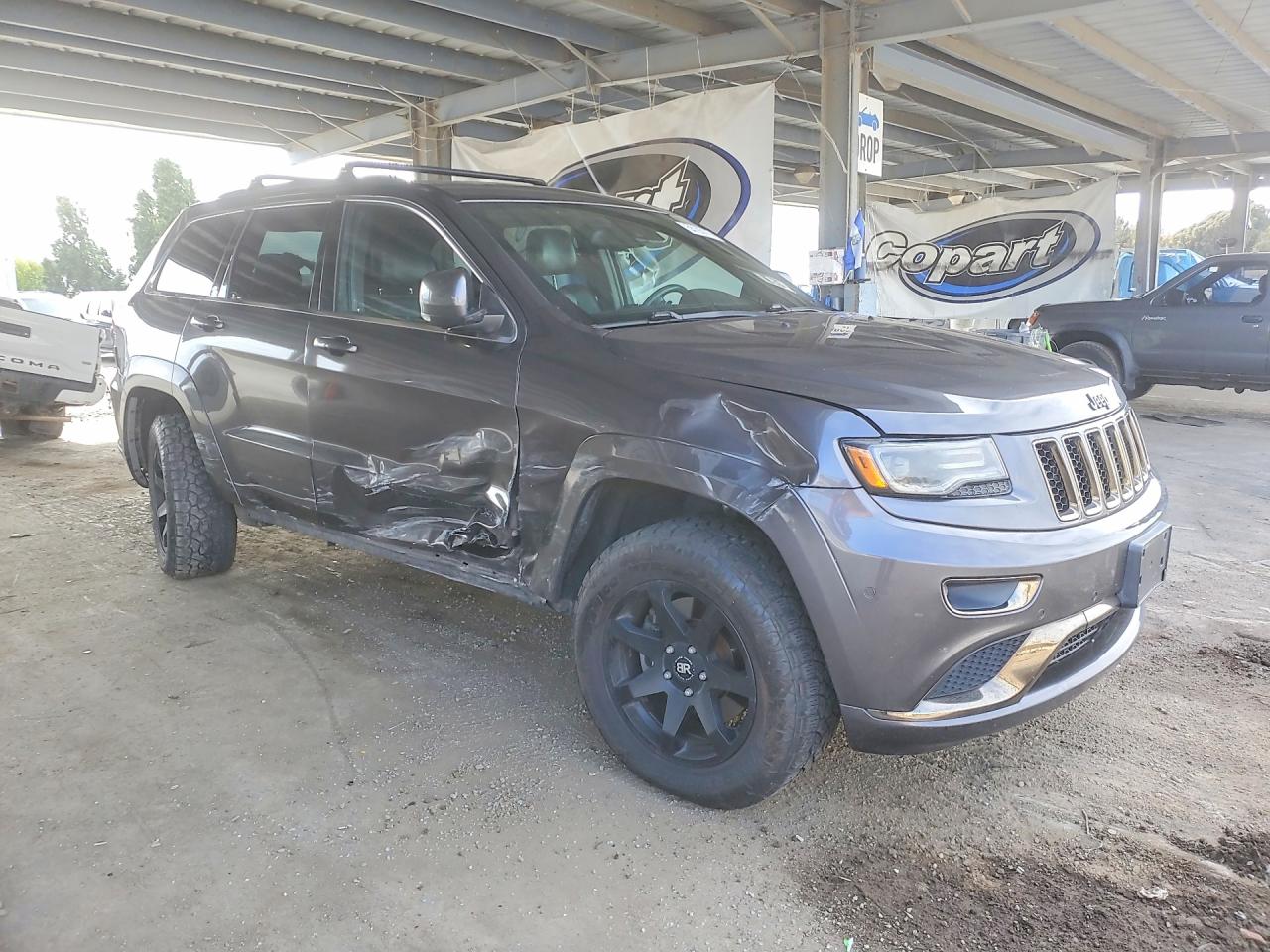 2015 Jeep Grand Cherokee Overland Gray vin: 1C4RJFCT8FC149678