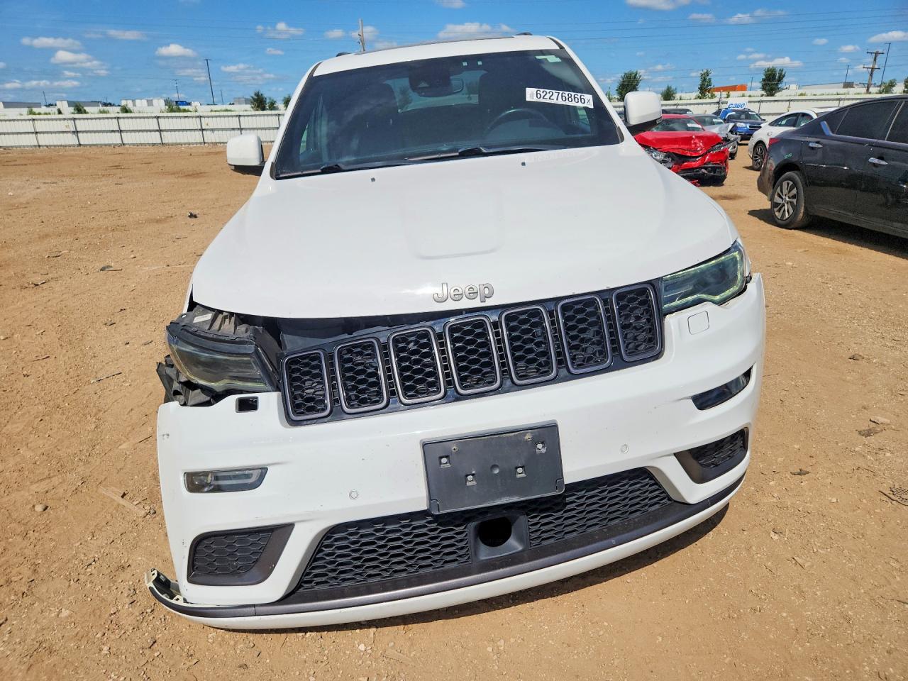 2019 Jeep Grand Cherokee Overland White vin: 1C4RJFCT8KC567765