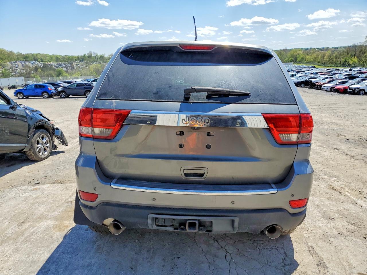 2012 Jeep Grand Cherokee Overland Silver vin: 1C4RJFCT9CC144162