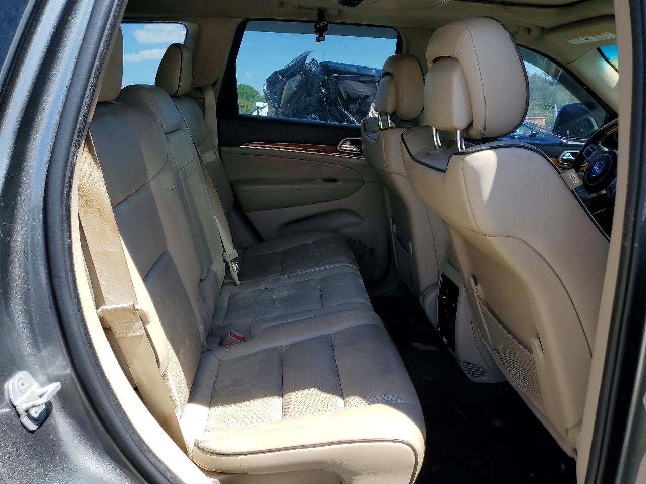 2012 Jeep Grand Cherokee Overland Silver vin: 1C4RJFCT9CC144162